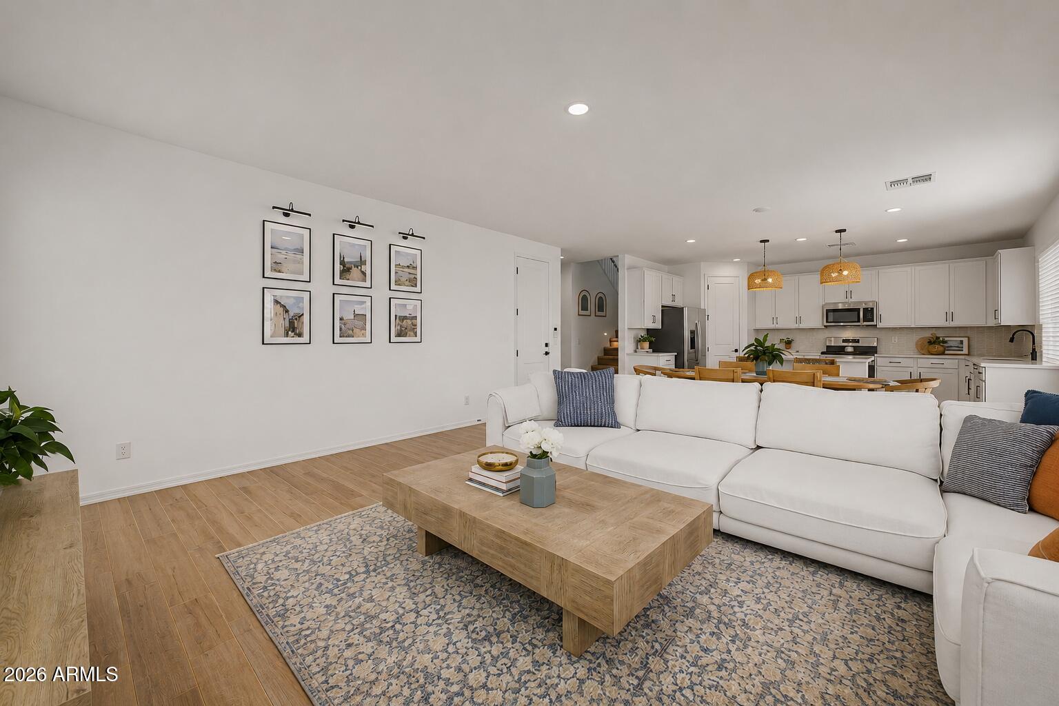 7598 W SMOKETREE Drive