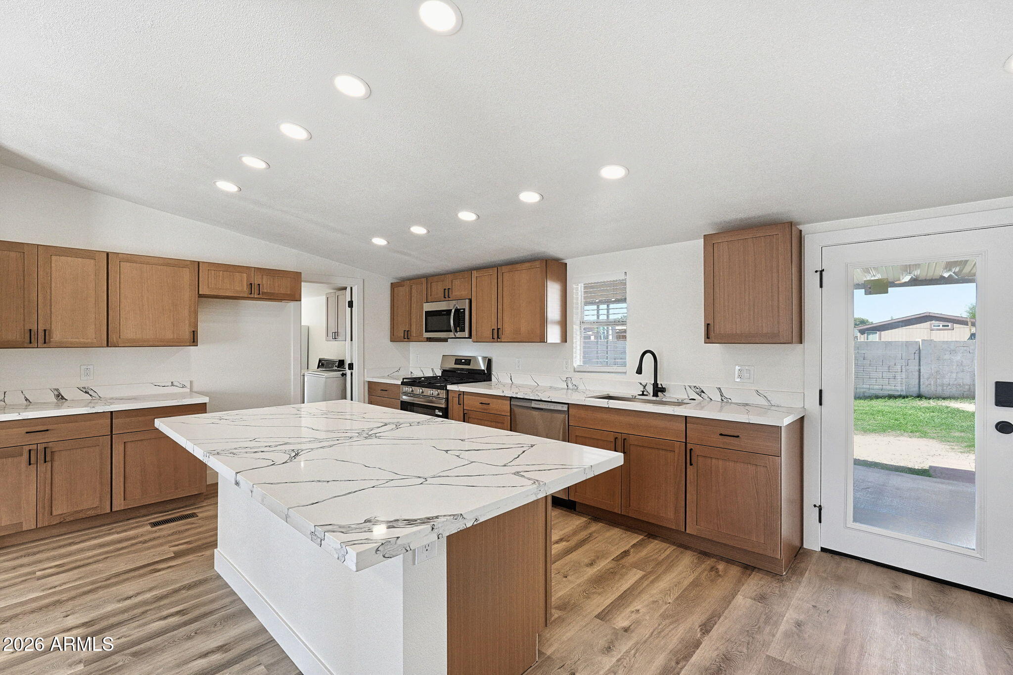 1420 N CHERI LYNN Drive