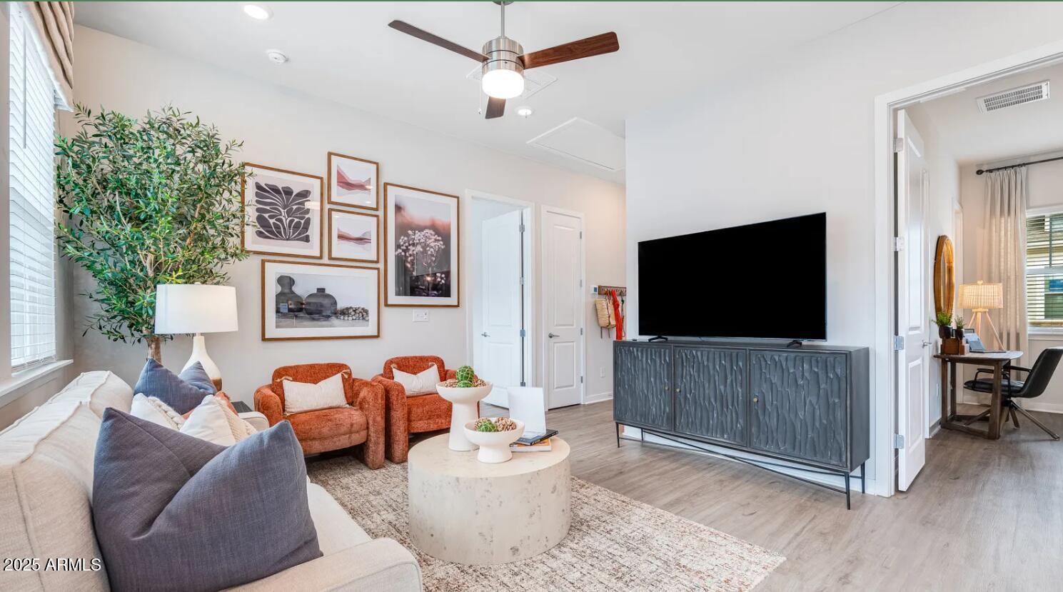 4550 S 67th Avenue Unit 2