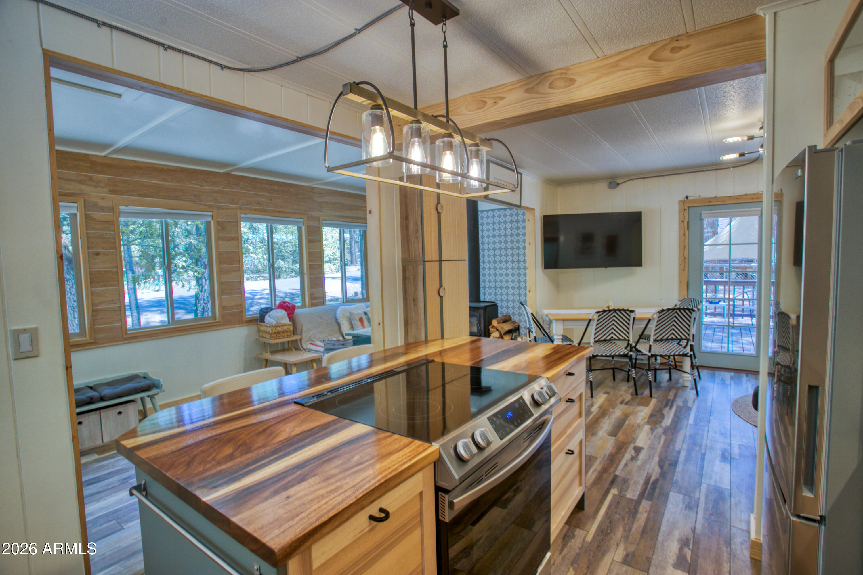 WHITE MOUNTAIN CLUB VILLAGE - Residential