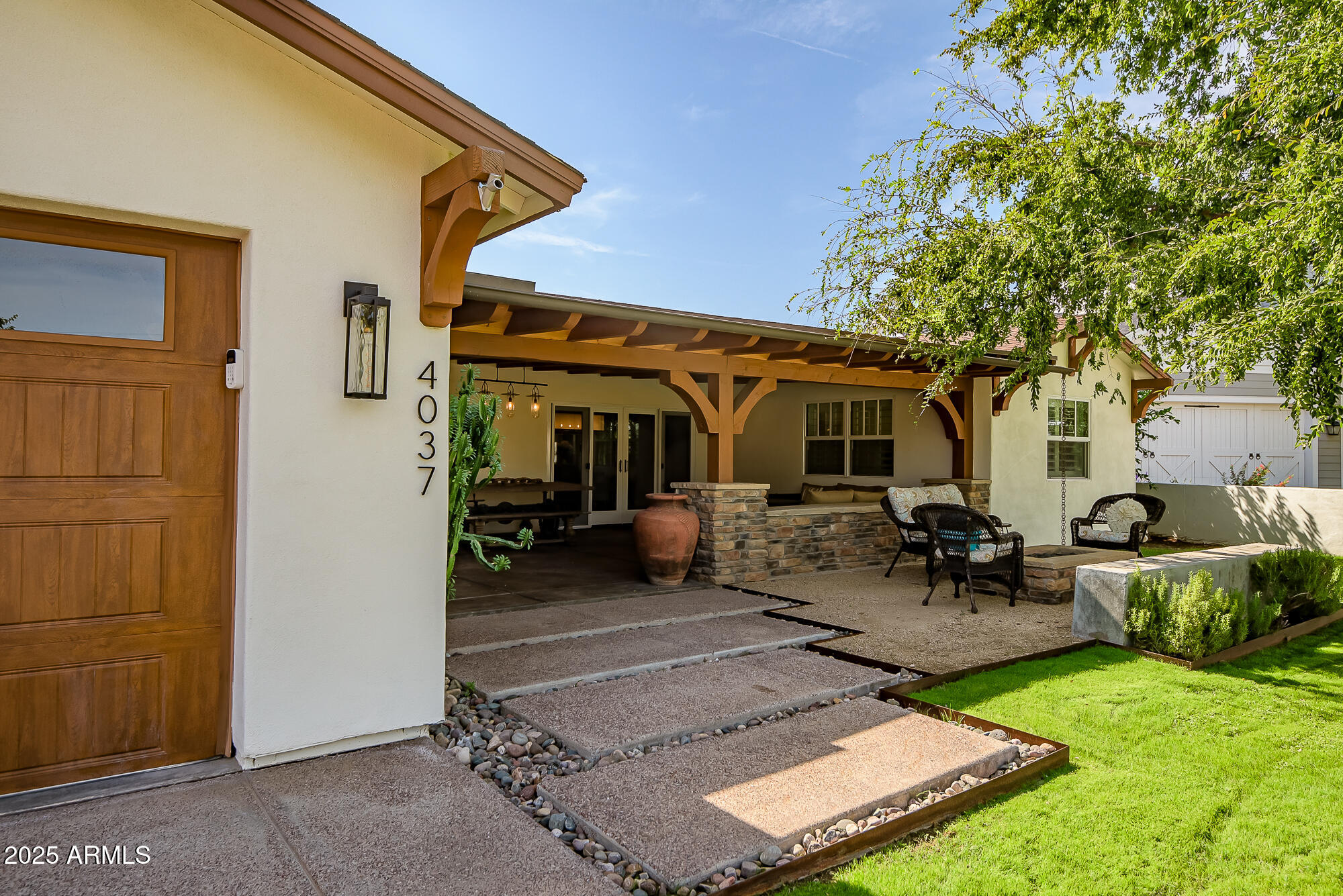 Homes for Sale in Queen Creek Arizona 4 4037 E MINNEZONA Avenue