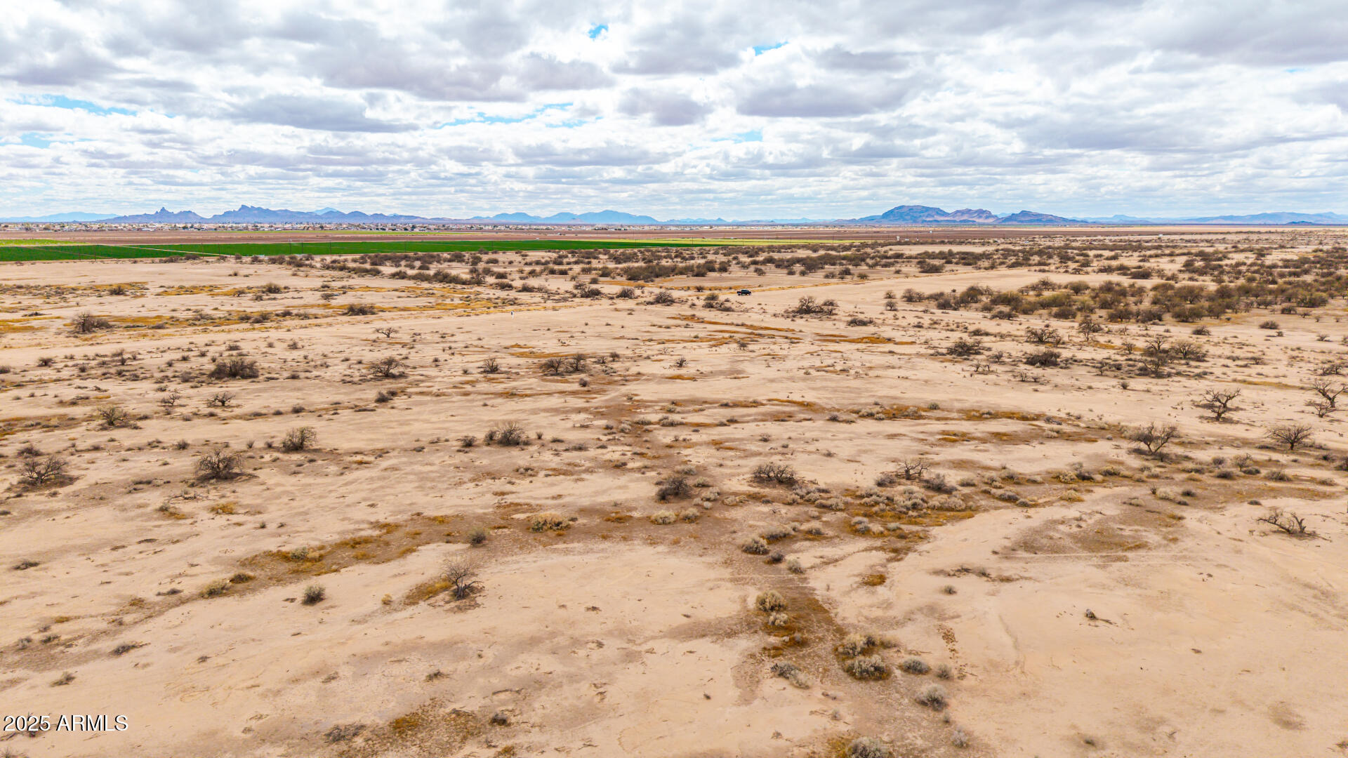 3815 N RENO Circle 5