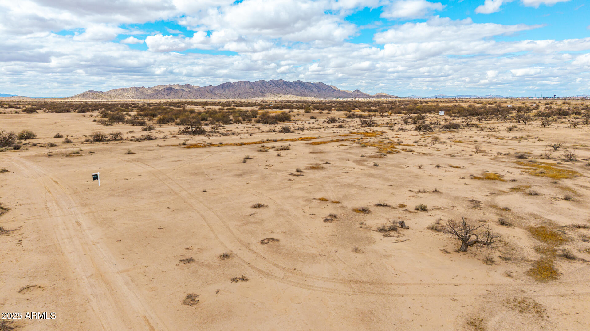 3815 N RENO Circle 5