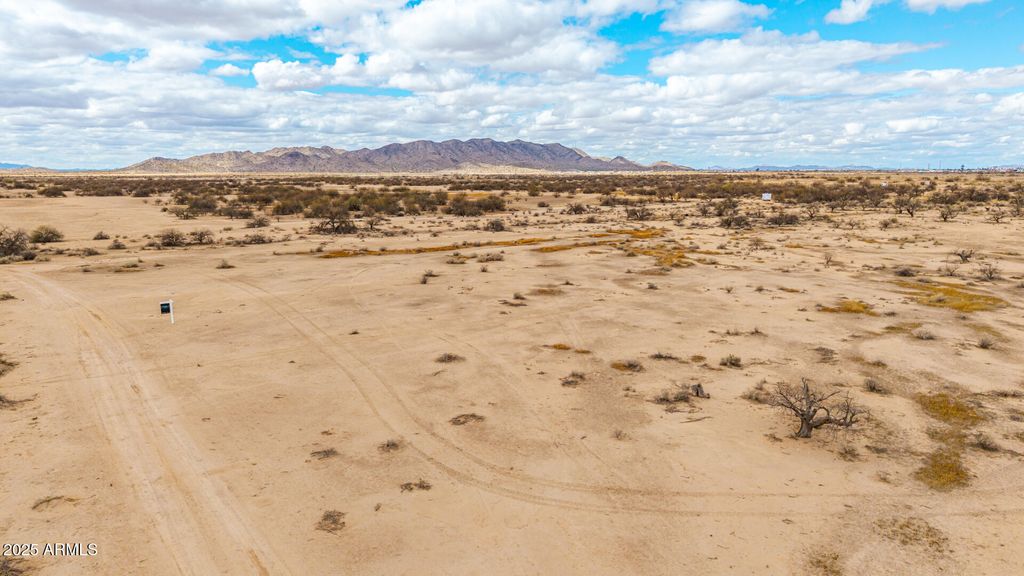 Photo of 3815 N Reno Circle #5, Eloy, AZ 85131 (MLS # 6835616)