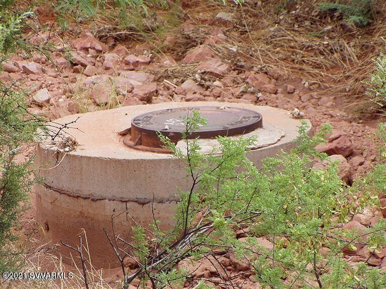 165 S Golden Eagle Drive 1