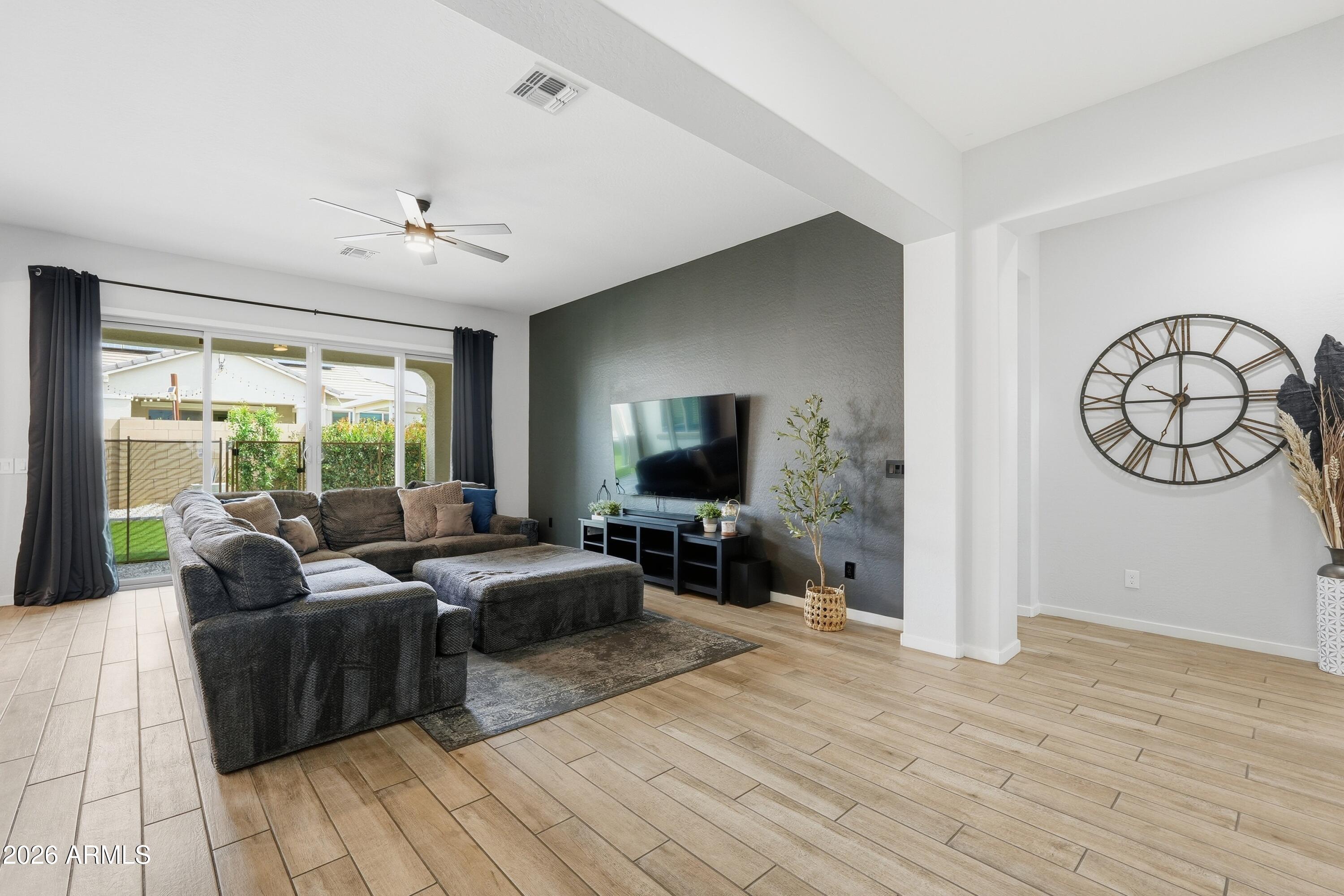 21074 E CAMINA BUENA Vista