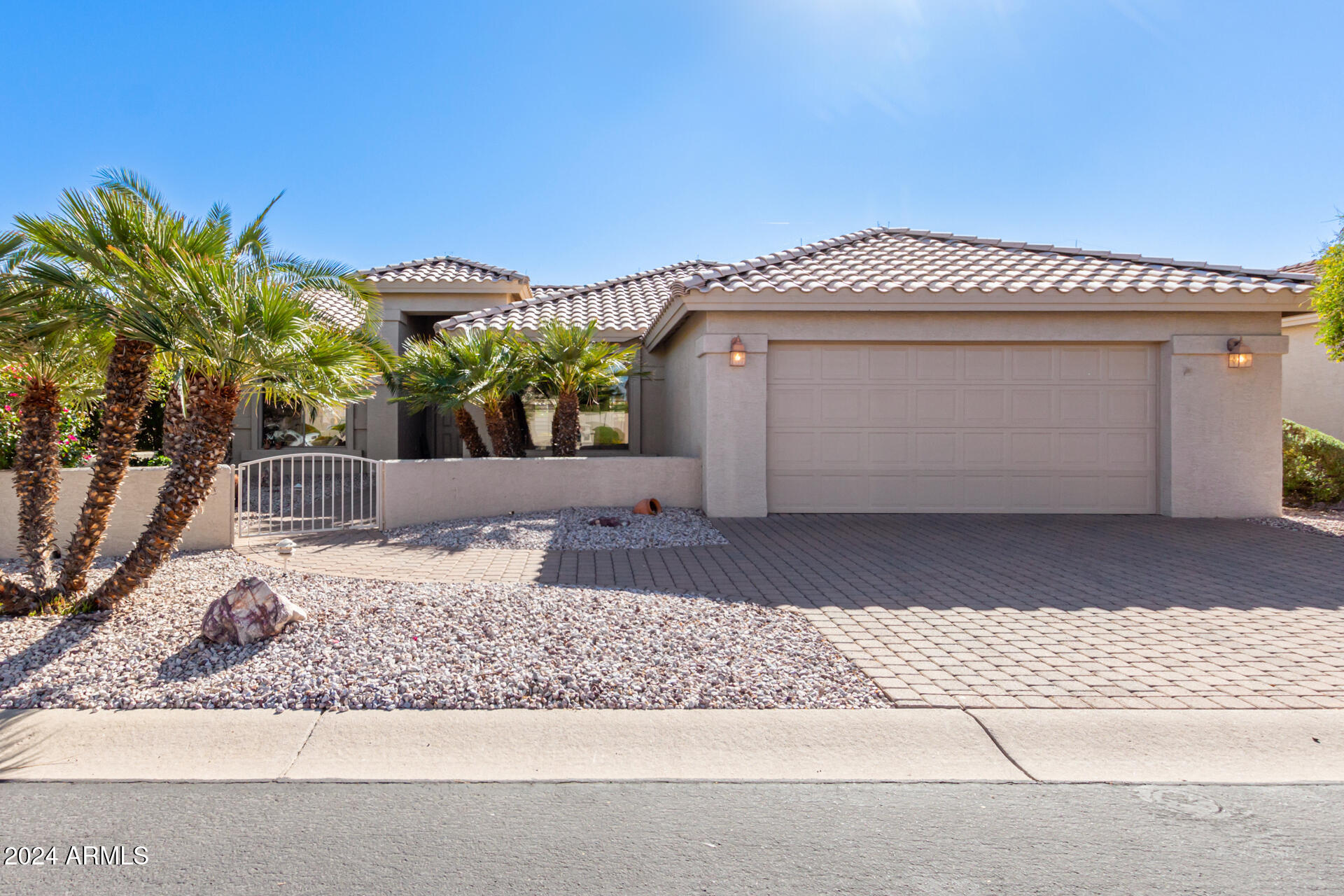 9315 E ARROWVALE Drive