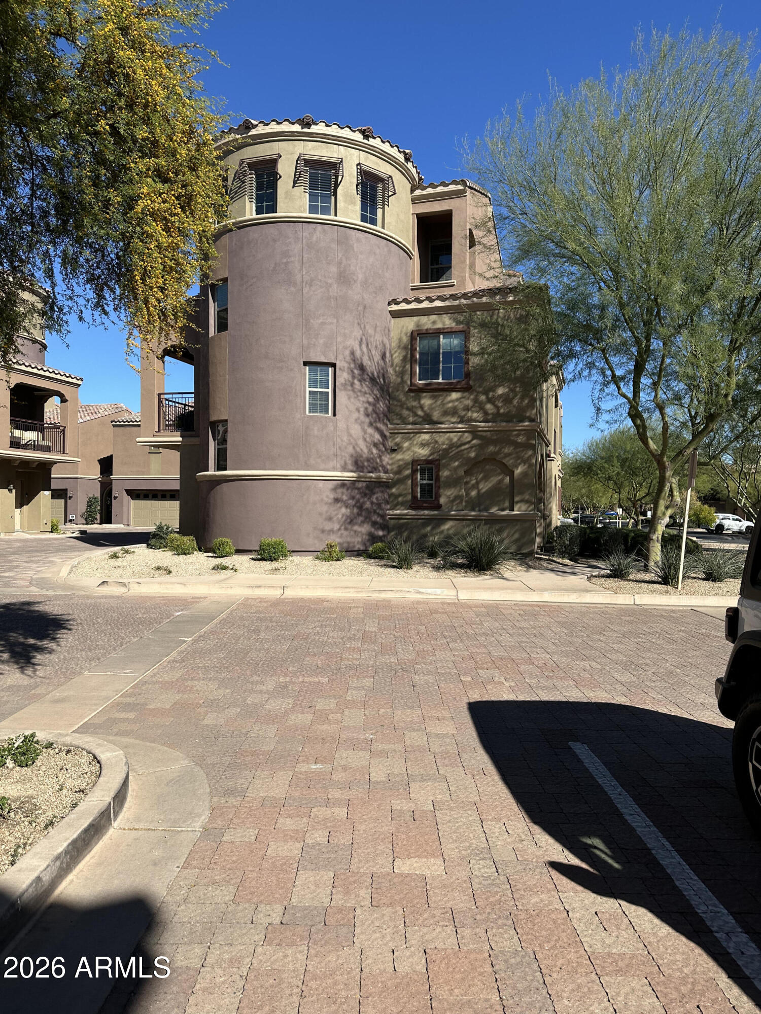 3935 E ROUGH RIDER Road 1365