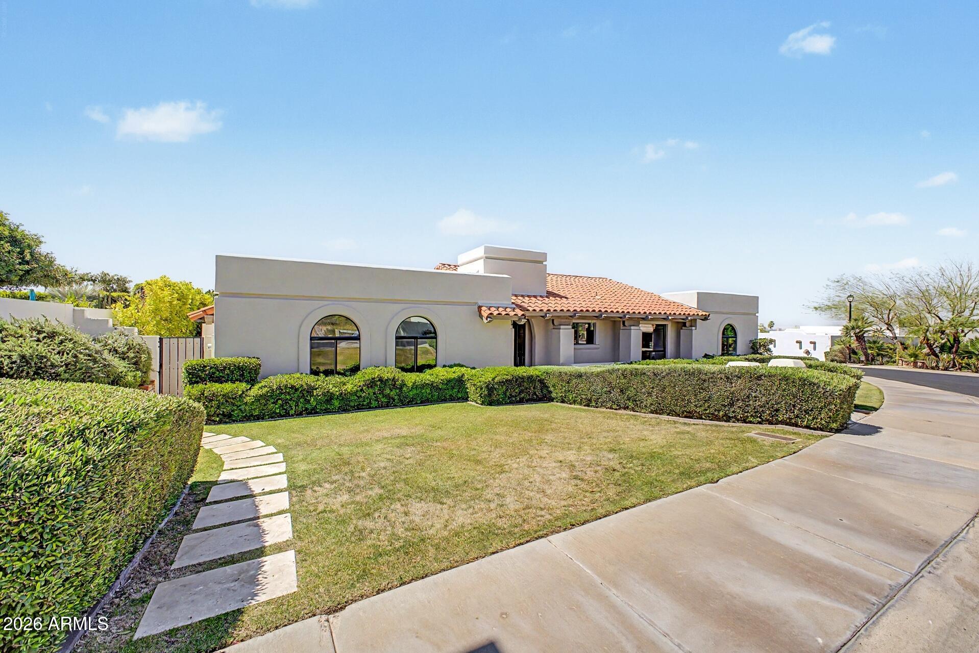 3101 E SIERRA MADRE Way