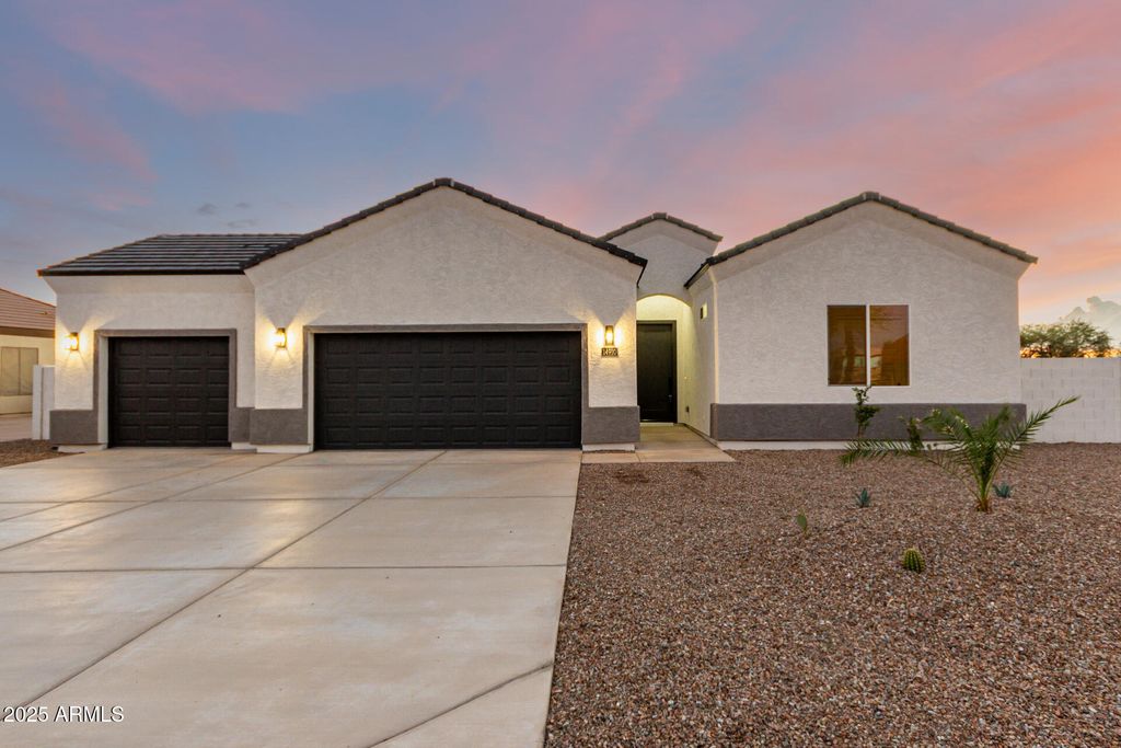 Photo of 14910 S Country Club Drive, Arizona City, AZ 85123 (MLS # 6925990)