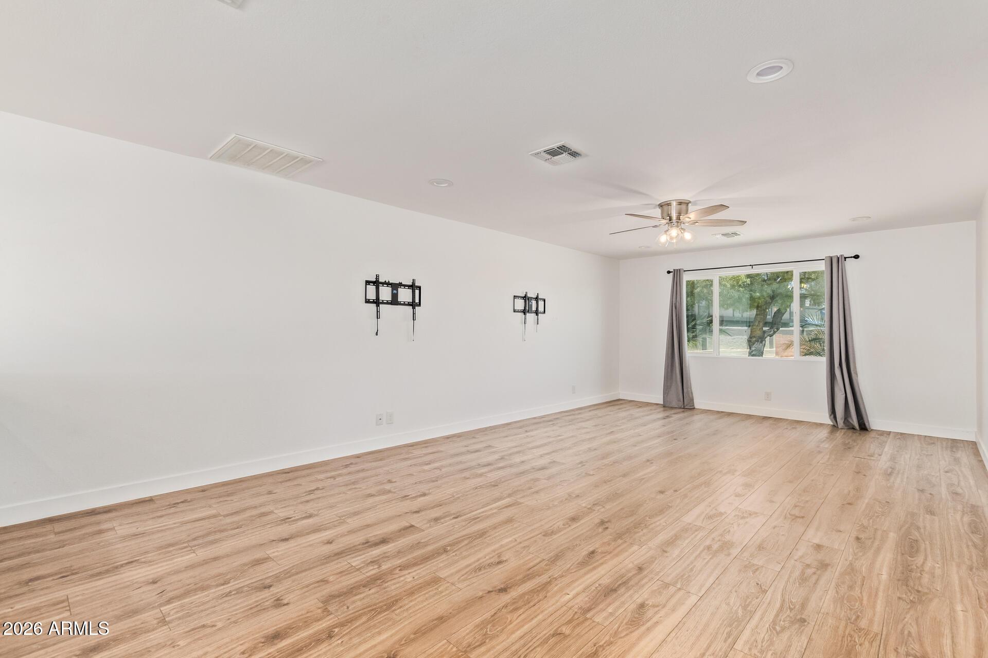 1809 E Concorda Drive