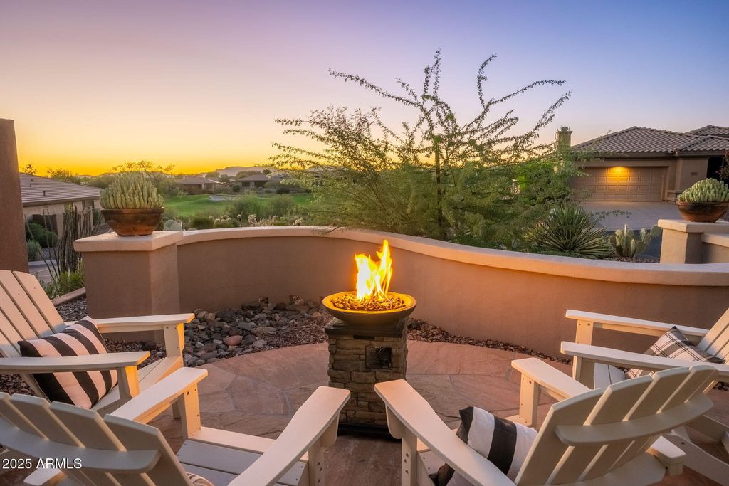 Photo of 41921 N Crooked Stick Road, Anthem, AZ 85086 (MLS # 6928304)