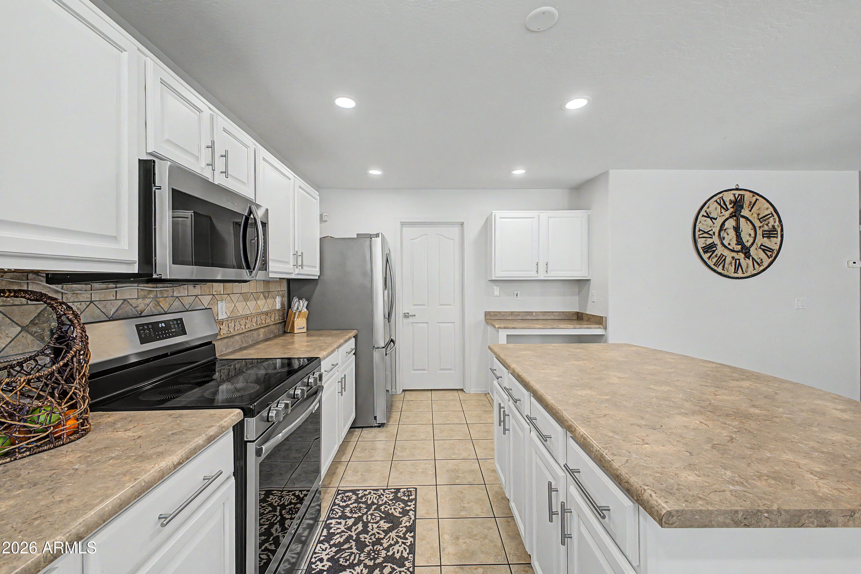 EAGLE BLUFF 2 - Residential