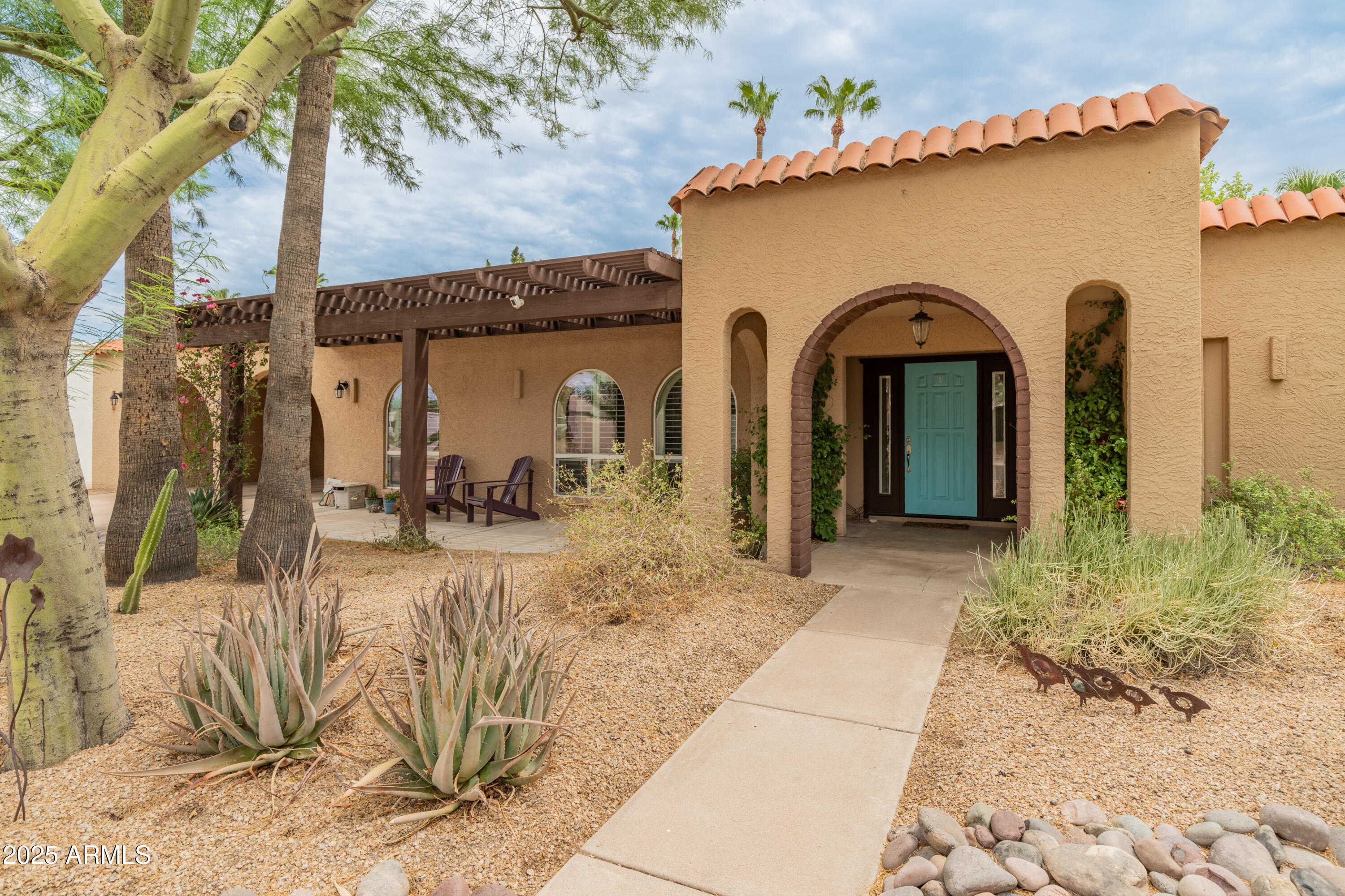 11051 N 45TH Place