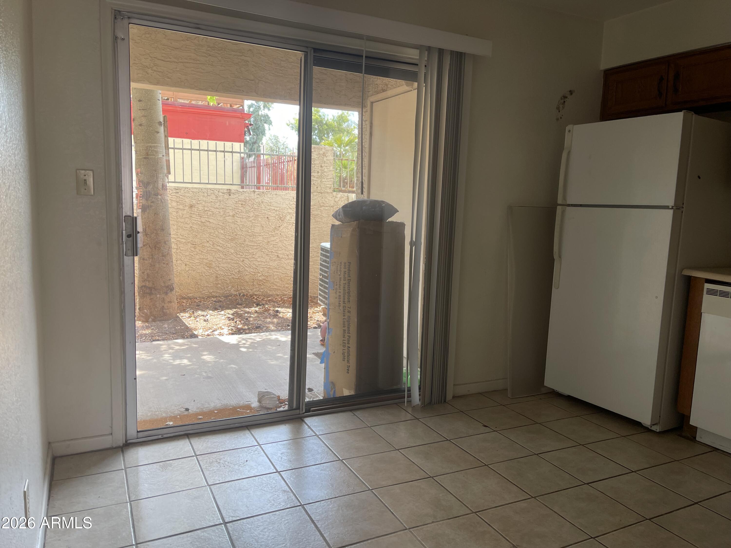 510 W UNIVERSITY Drive 118