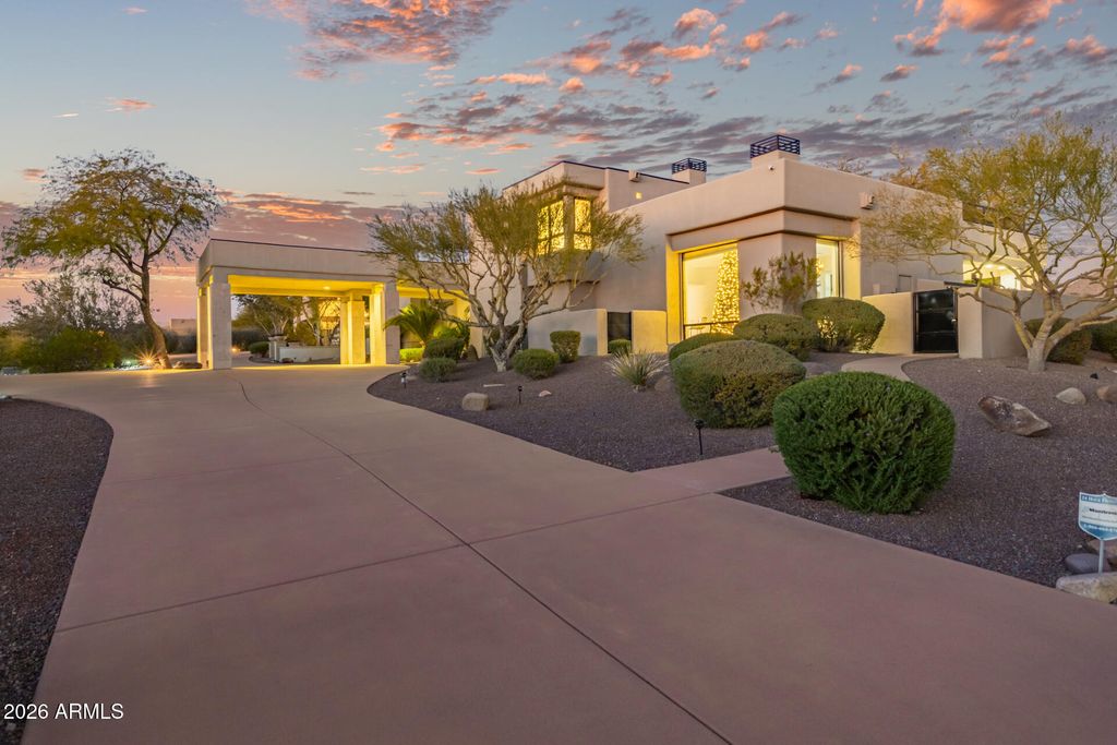 Photo of 9350 E Via Del Sol Drive, Scottsdale, AZ 85255 (MLS # 7019020)