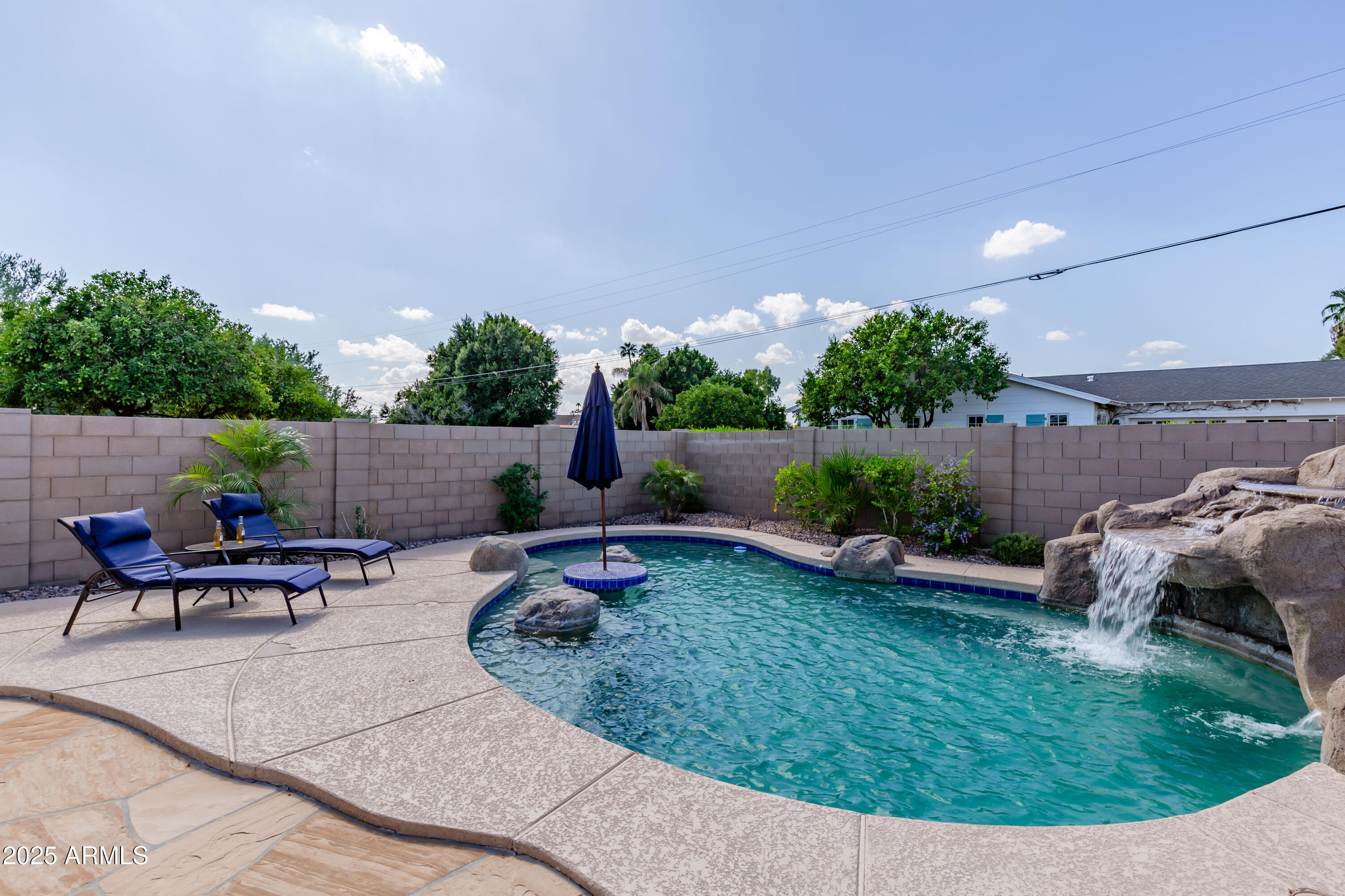 6924 E MARIPOSA Drive