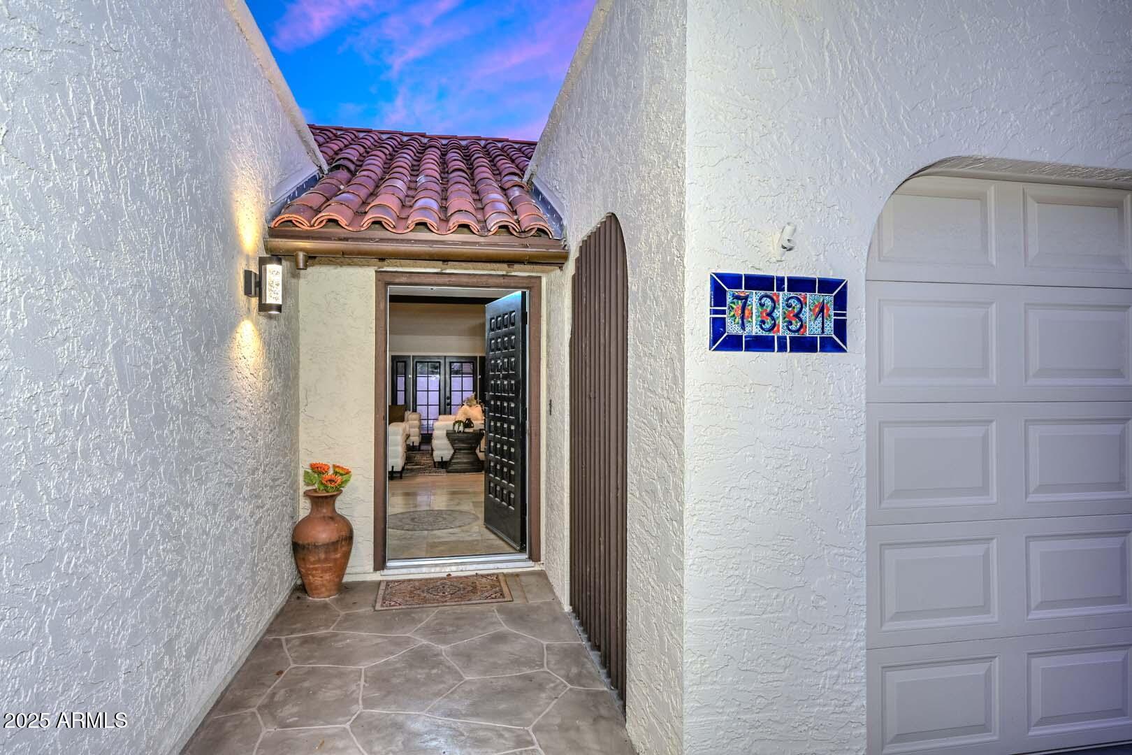 7331 E VALLEY VISTA Drive