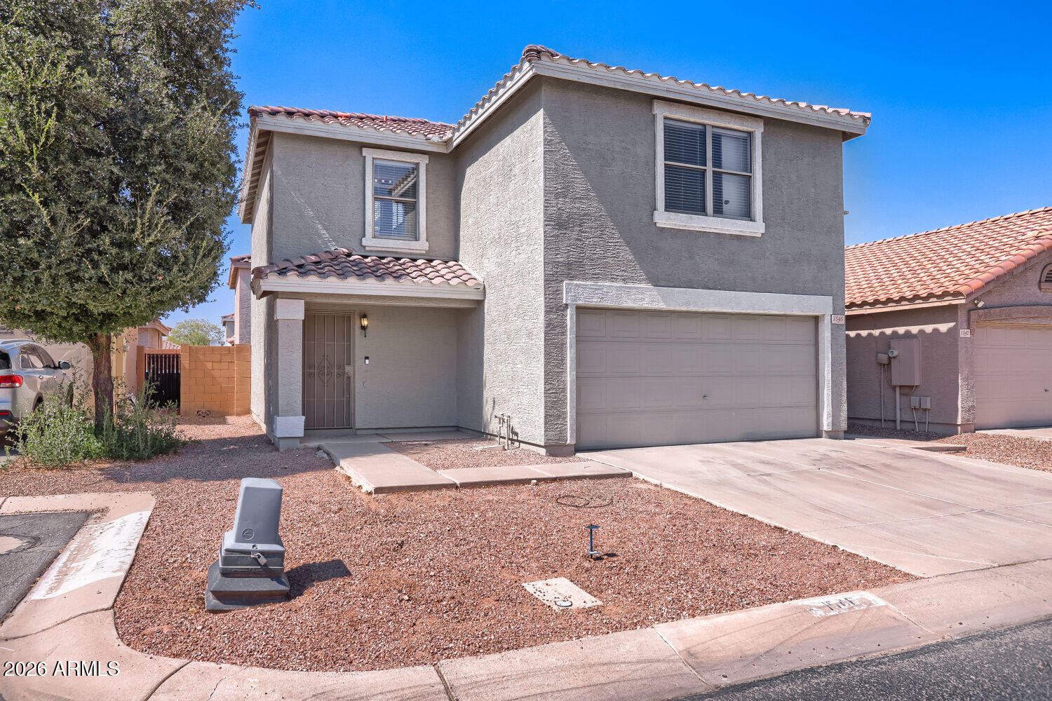 1546 S DANIELSON Way