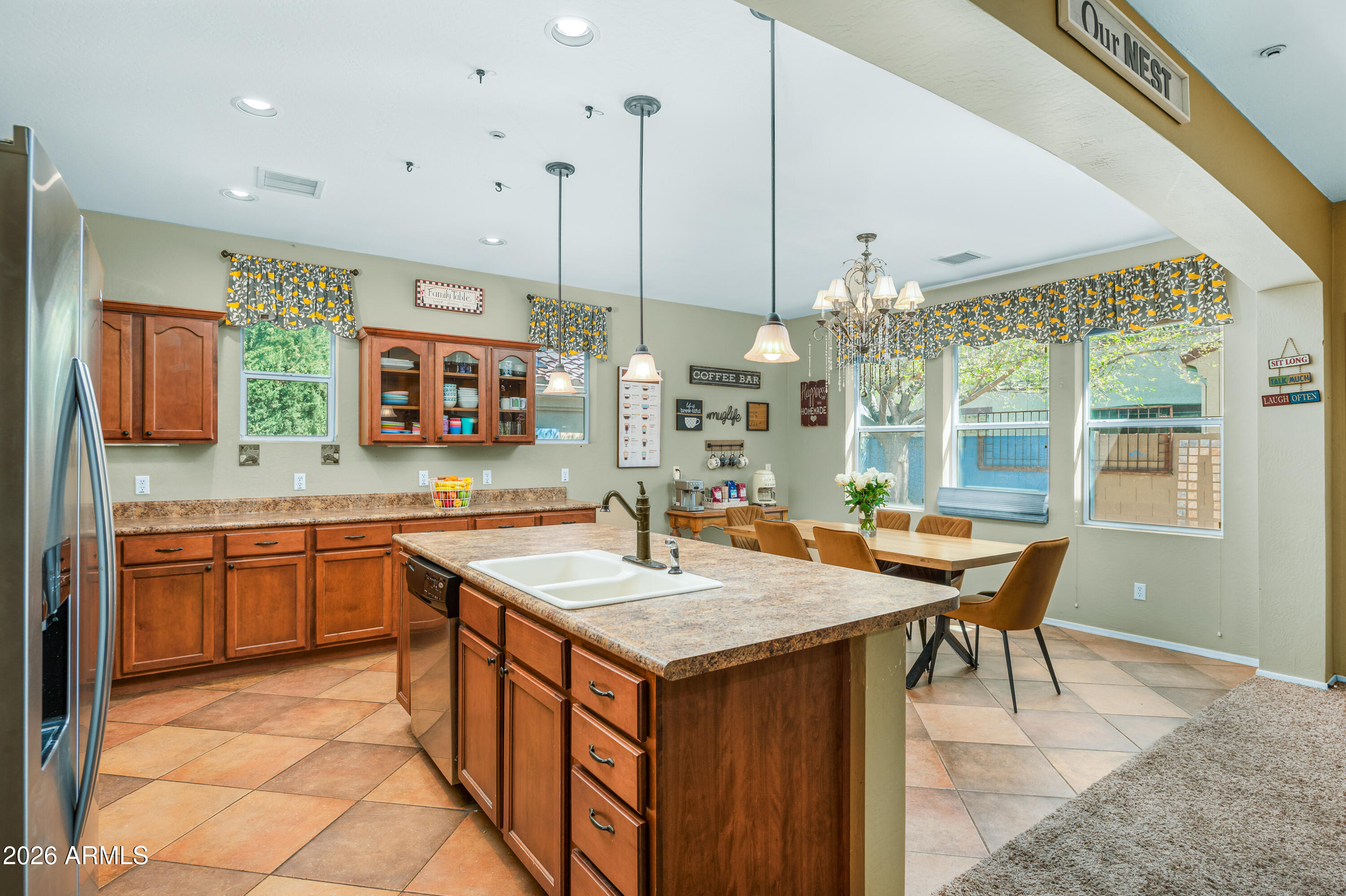 565 Whistle Stop Road