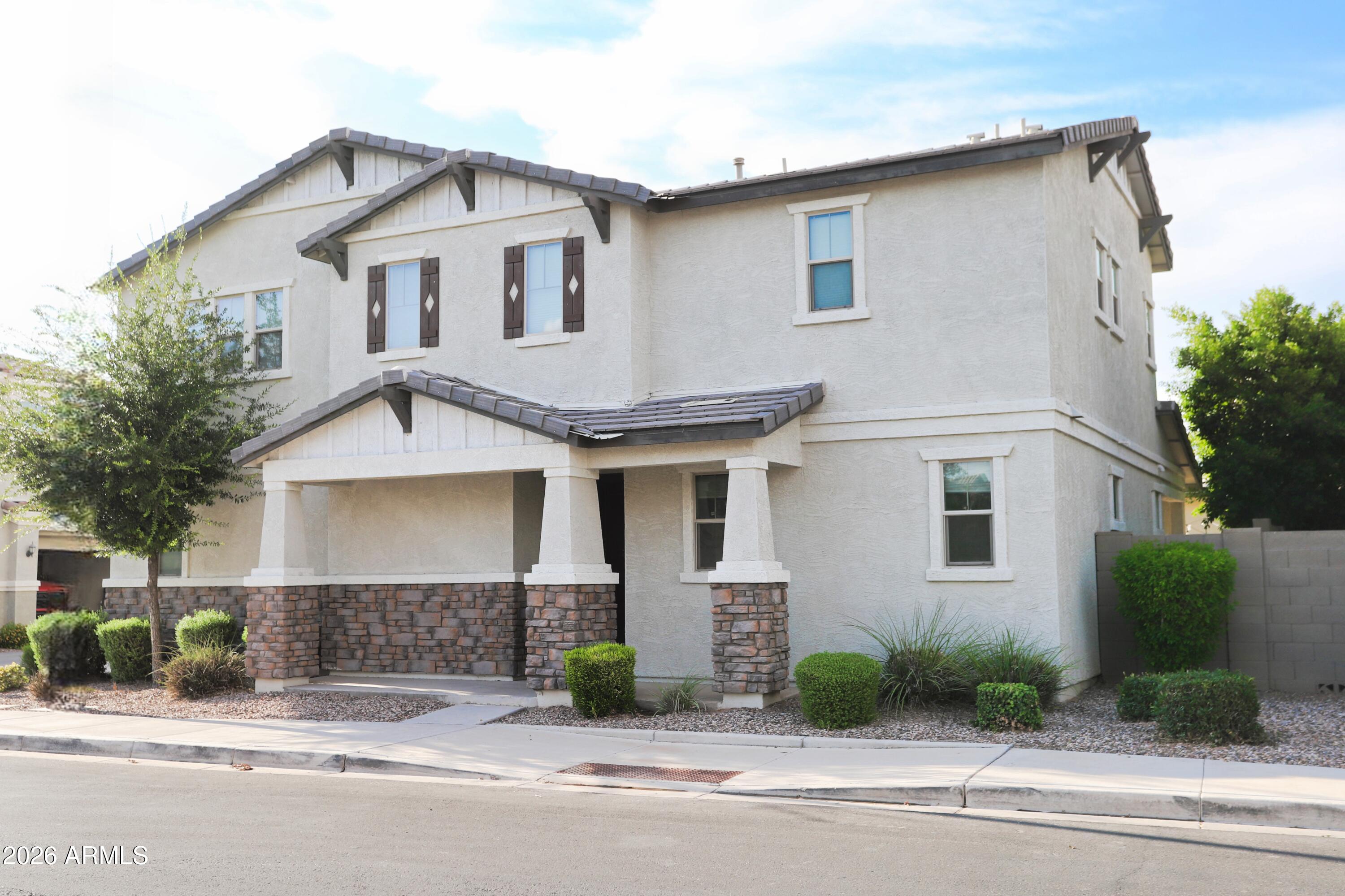 36 E CONSTITUTION Drive