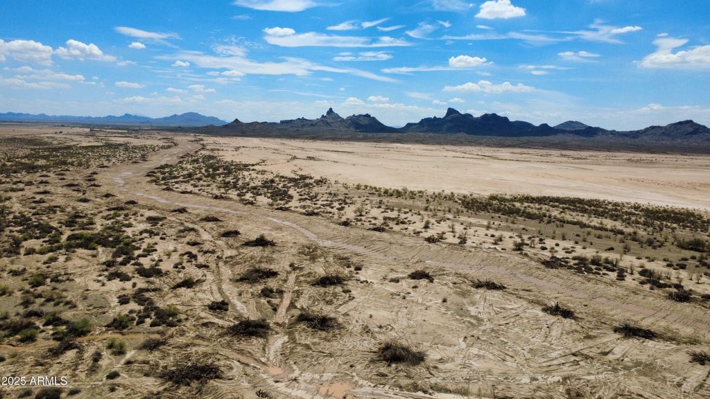 Photo of 1002 W Harmon Road #-, Casa Grande, AZ 85194 (MLS # 7008931)