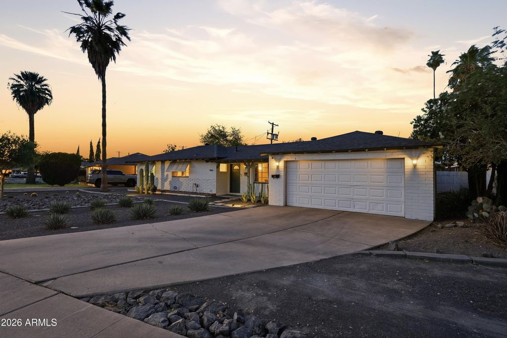 Photo of 1466 E 2nd Street, Mesa, AZ 85203 (MLS # 7024186)