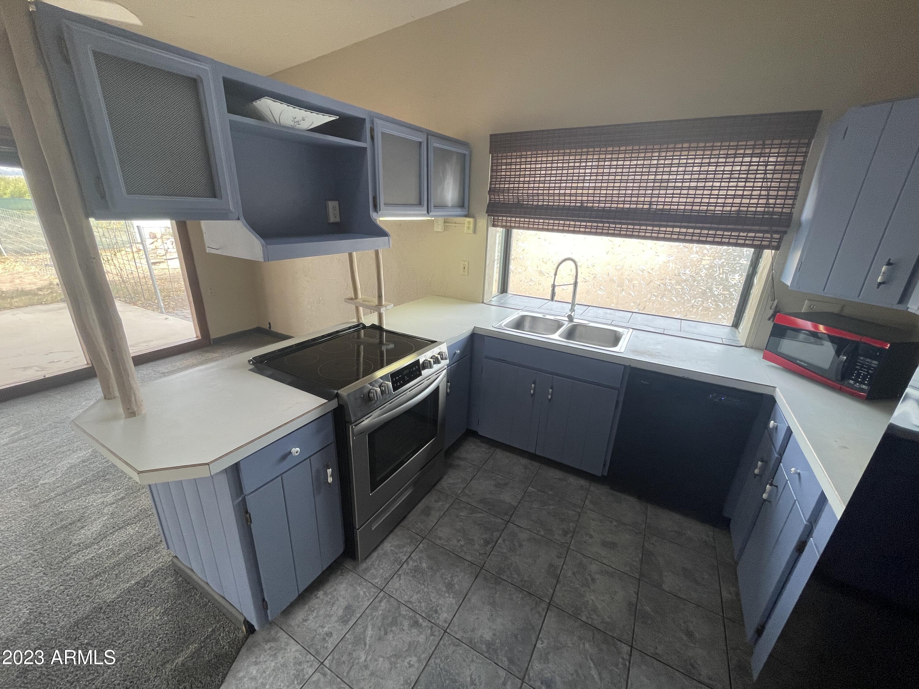 MIRACLE VALLEY 1 - Residential
