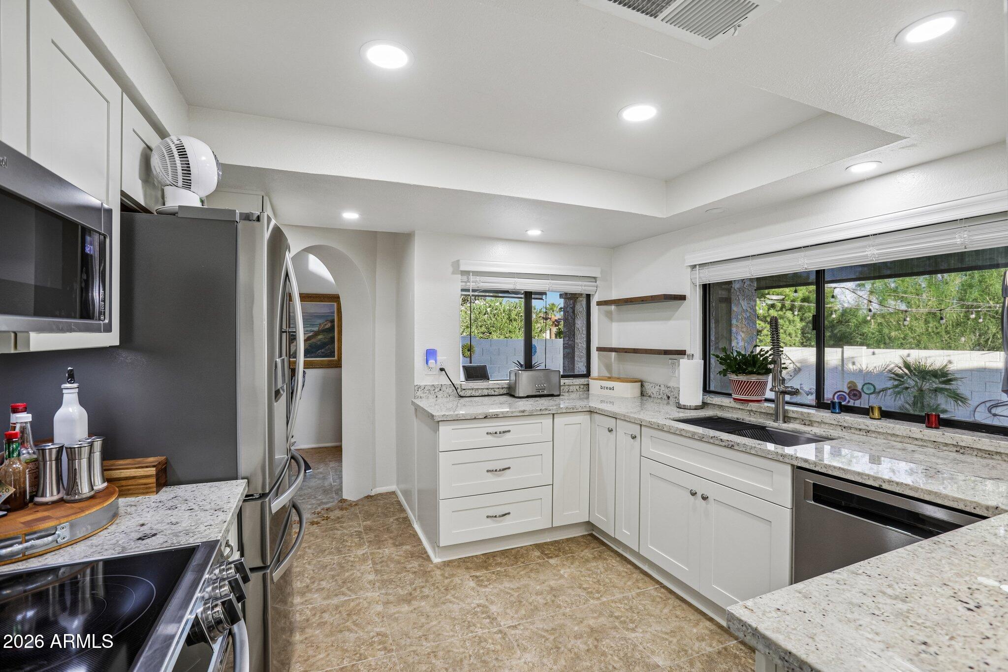 9025 S 47TH Place