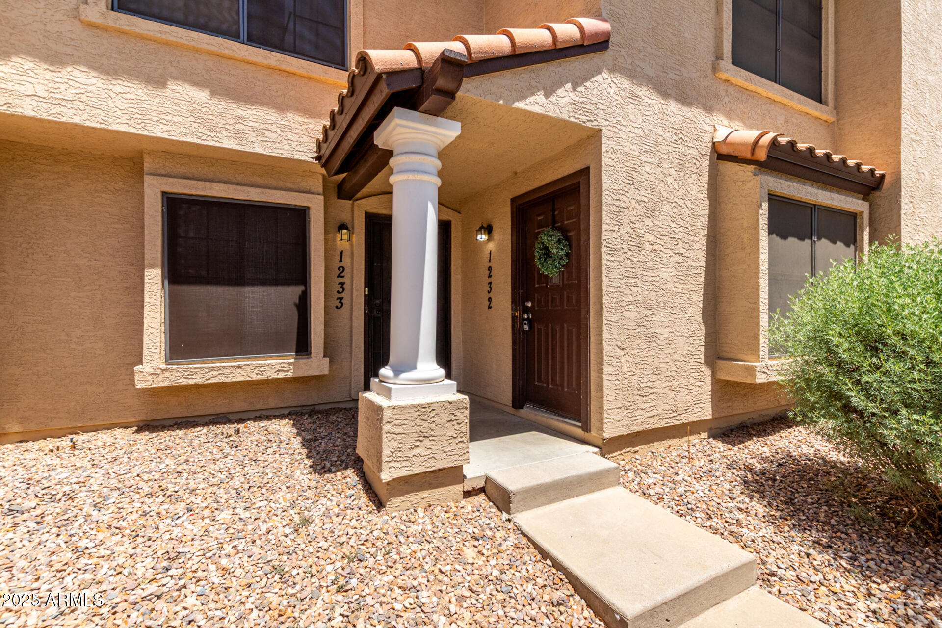 921 W UNIVERSITY Drive 1232