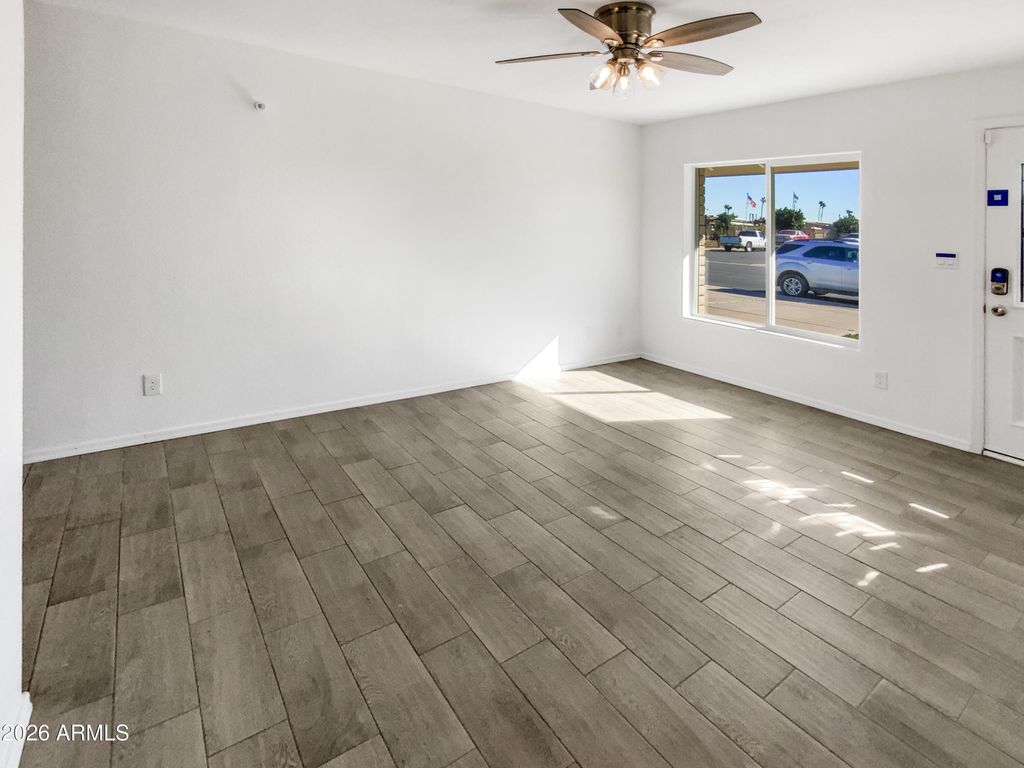 Photo of 9206 W Mescal Street, Peoria, AZ 85345 (MLS # 6967077)