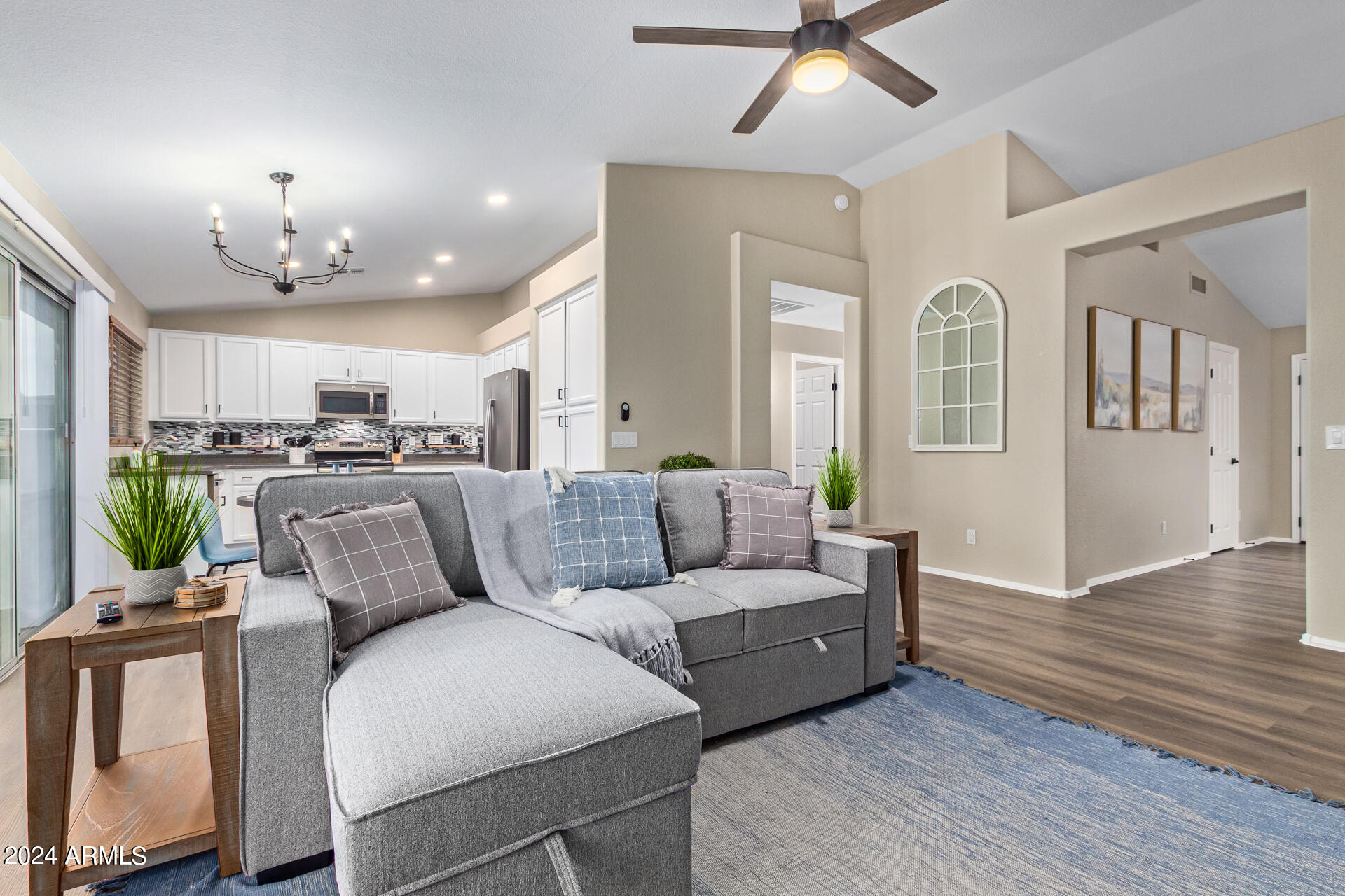 6361 E REGINA Street