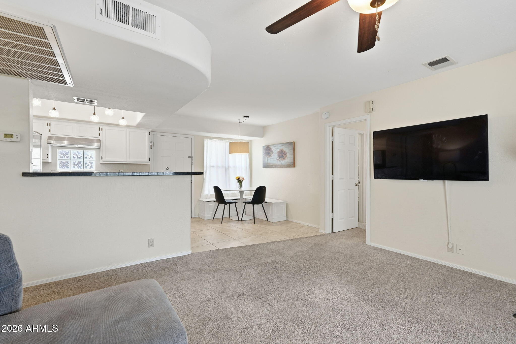 14910 N KINGS Way 204