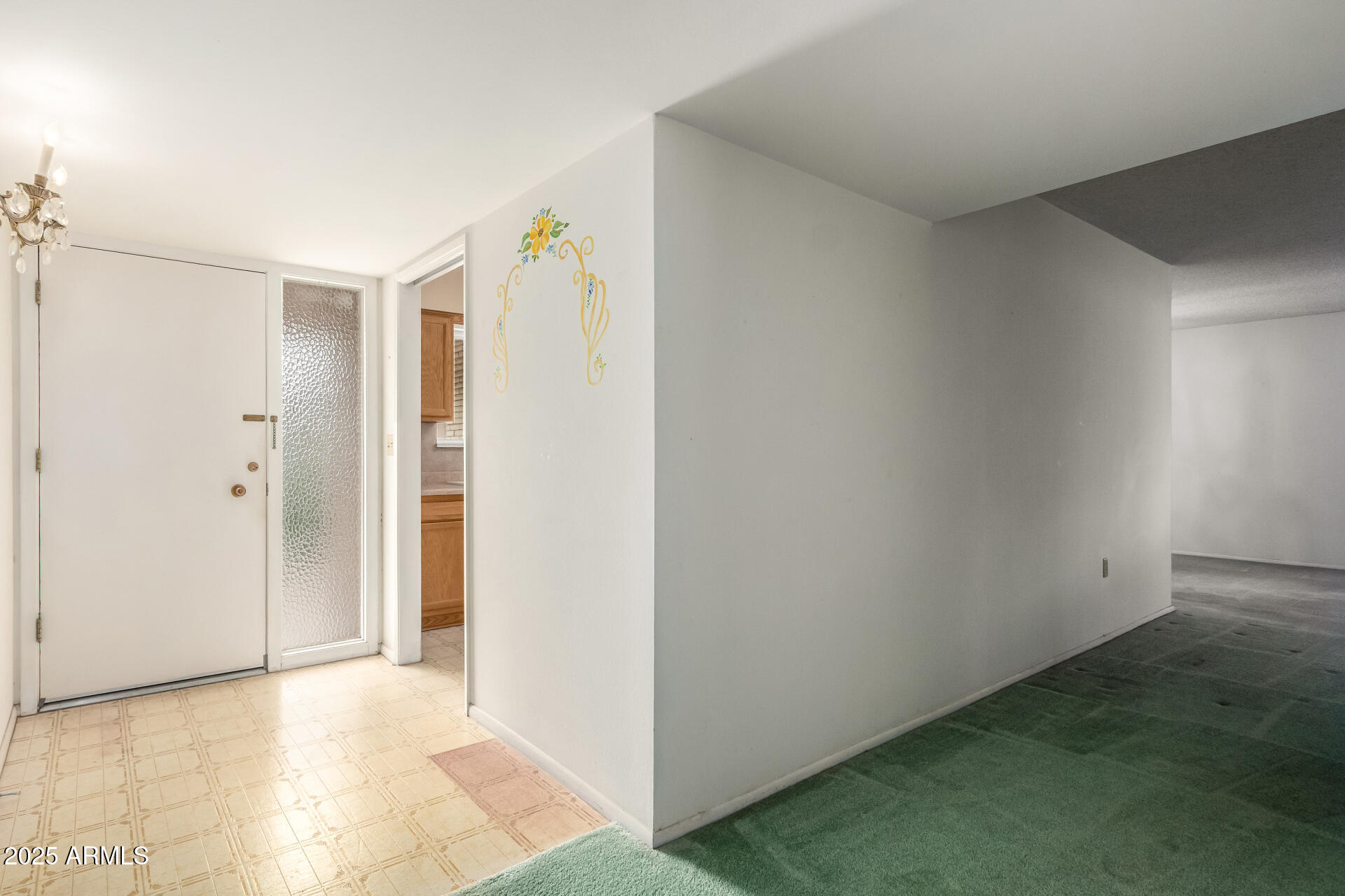 10764 W CINNEBAR Avenue