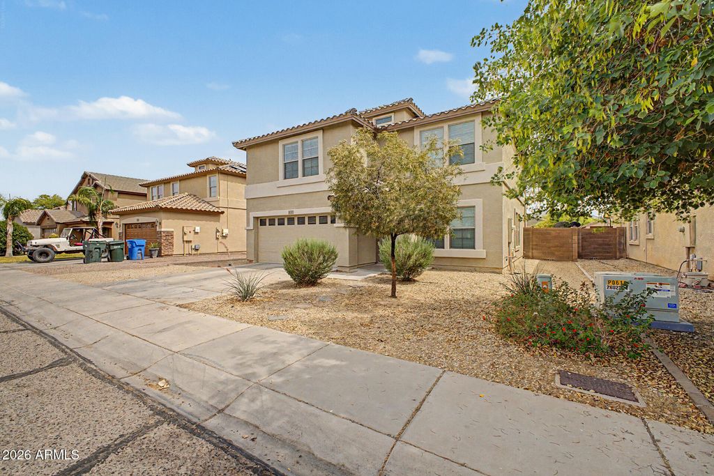 Photo of 3131 W Apollo Road, Phoenix, AZ 85041 (MLS # 7031149)