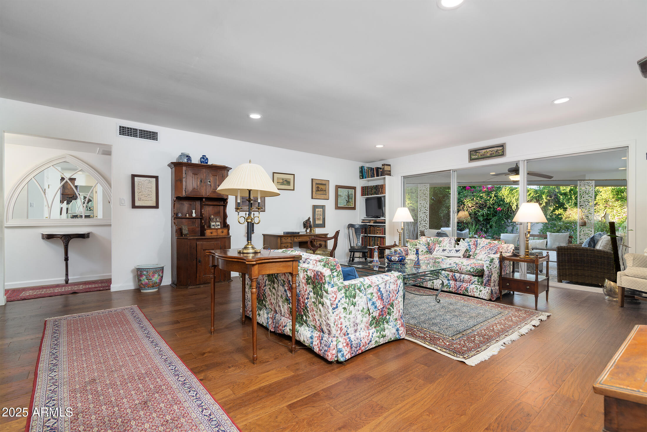 7714 E RANCHO VISTA Drive