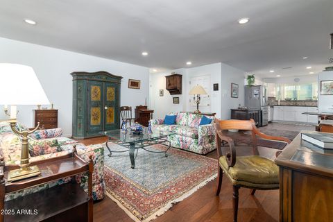 Photo of 7714 E Rancho Vista Drive, Scottsdale, AZ 85251 (MLS # 7013901)