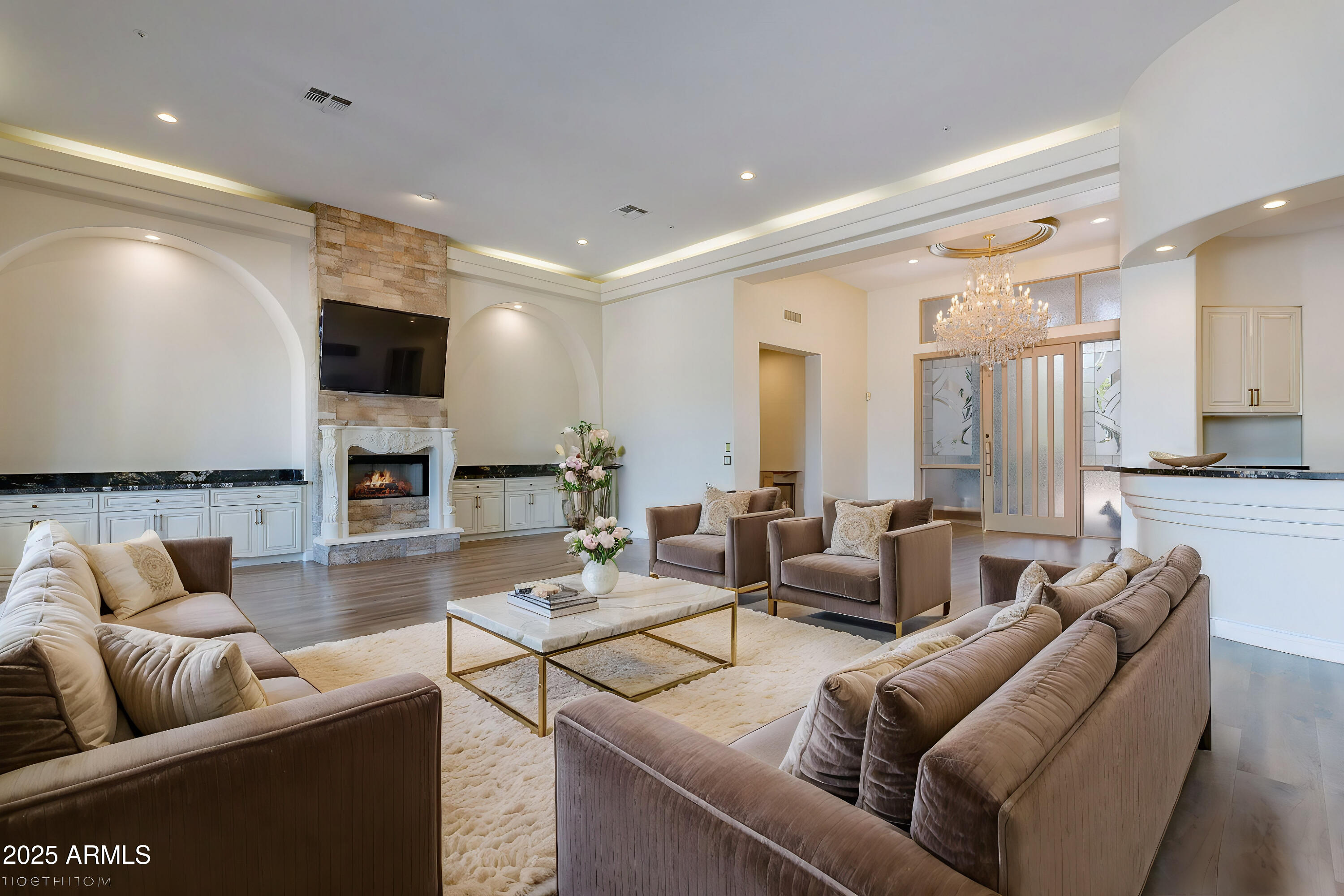 10512 E CORTEZ Drive