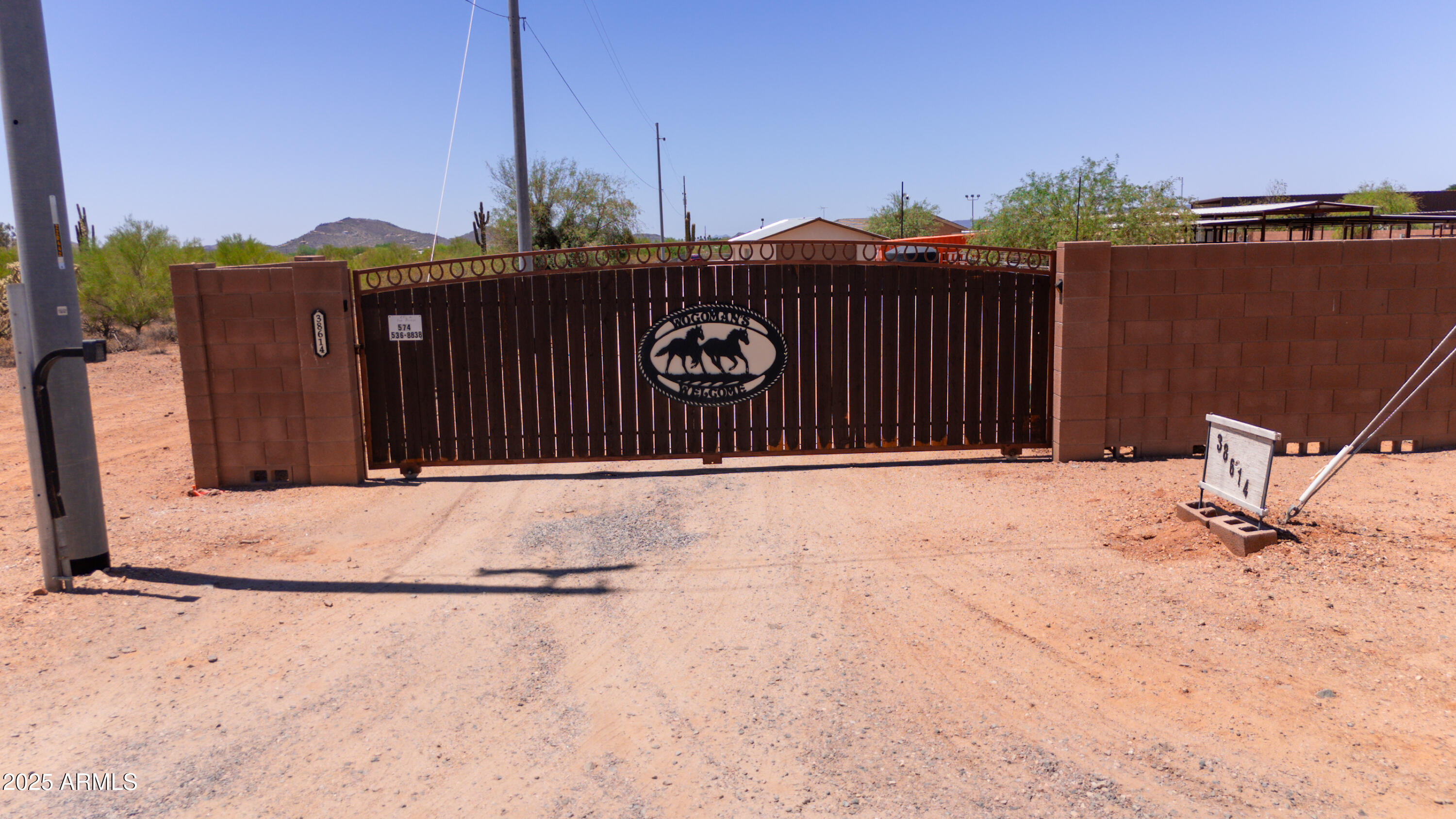 38614 N CENTRAL Avenue