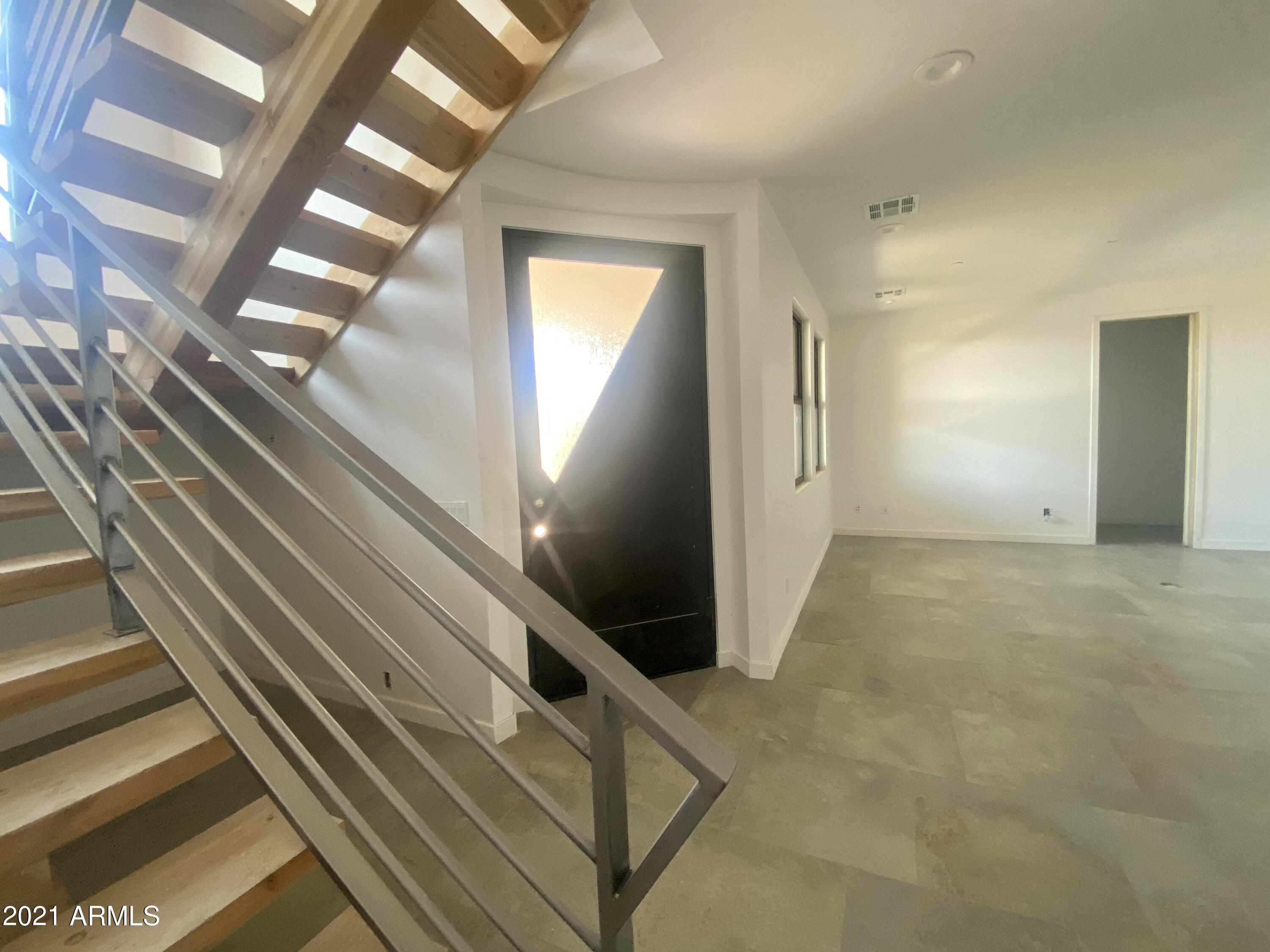 507 E MOUNTAIN VIEW Road