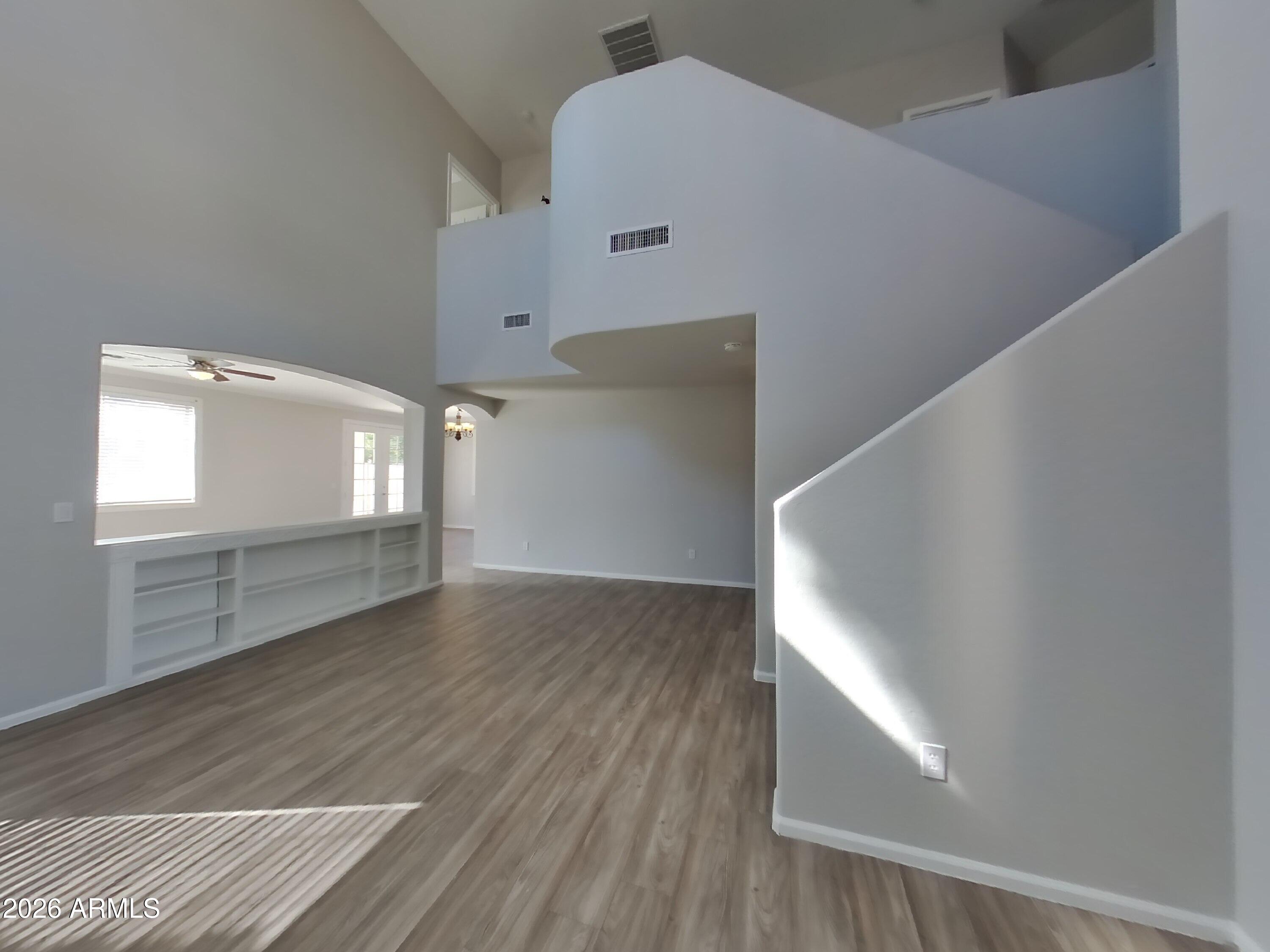 3227 W WHITE CANYON Road