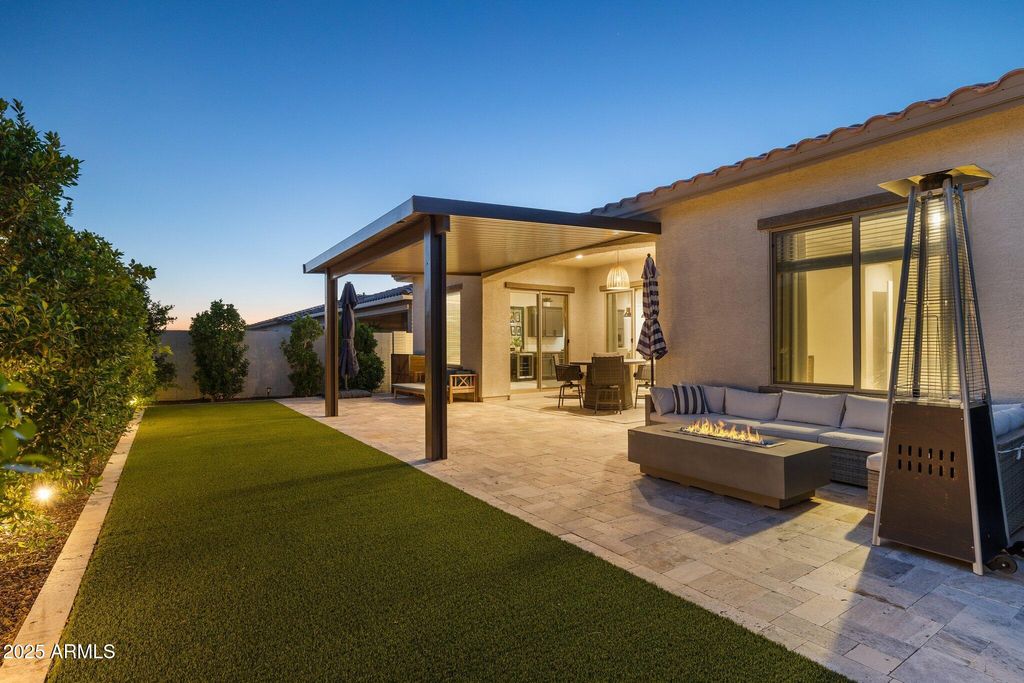Photo of 12047 E Sereno Road, Gold Canyon, AZ 85118 (MLS # 6924422)