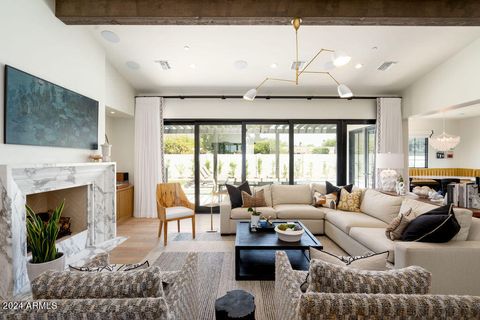 6044 E CALLE DEL PAISANO -- Scottsdale AZ 85251