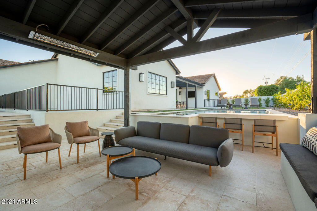 6044 E CALLE DEL PAISANO --
