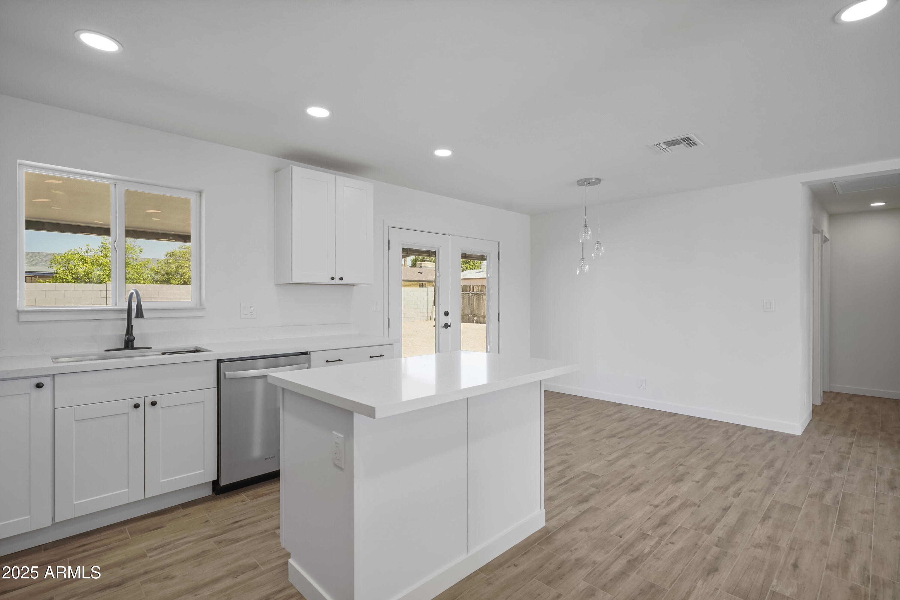 6650 E ADOBE Street