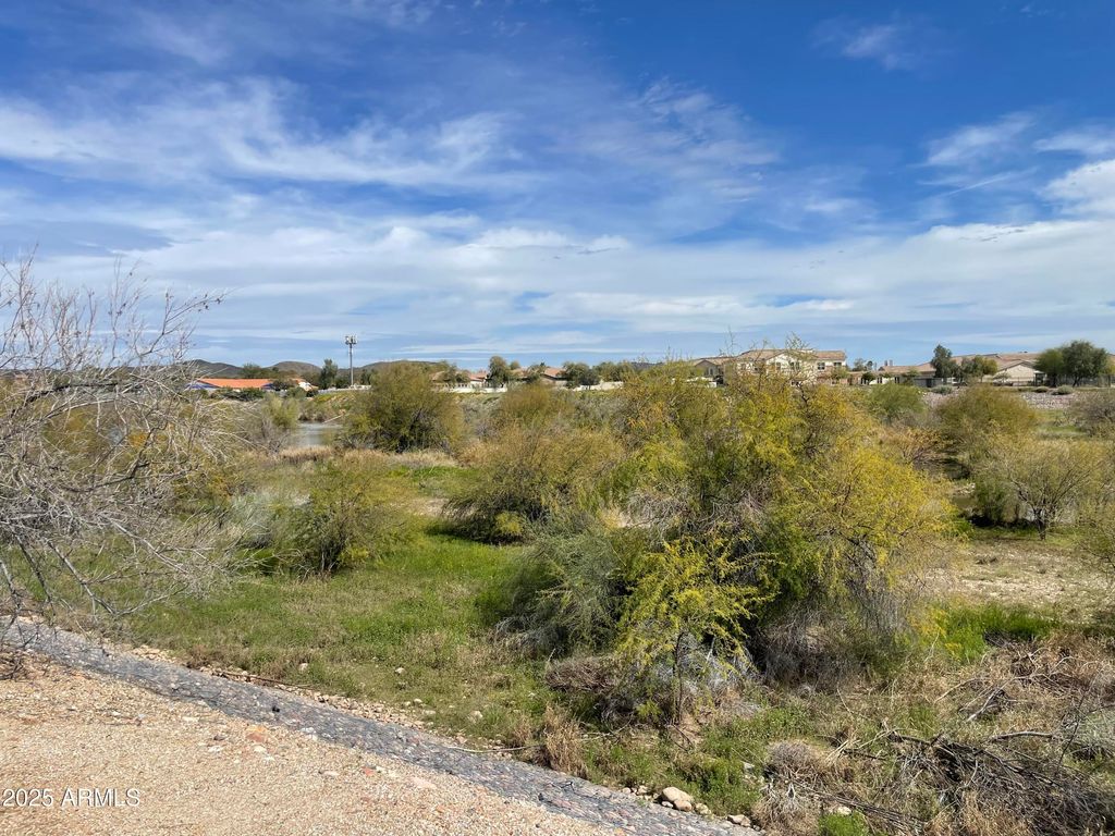 Photo of 7622 W Deer Valley Road #-, Peoria, AZ 85382 (MLS # 6916588)