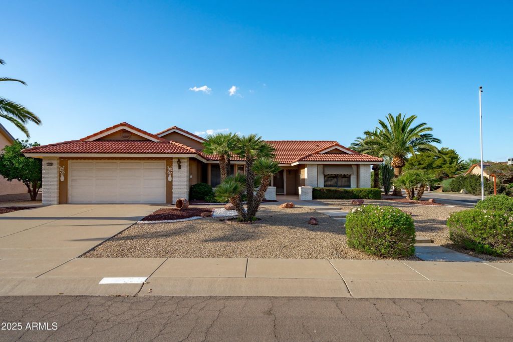 Photo of 20826 N Desert Gln Drive, Sun City West, AZ 85375 (MLS # 6934322)