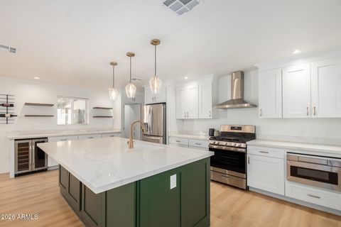 Property photo of 9829 N 4th Avenue, Phoenix, AZ 85021