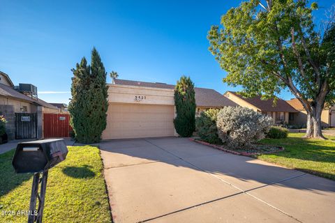 5527 W GARDEN Drive Glendale AZ 85304