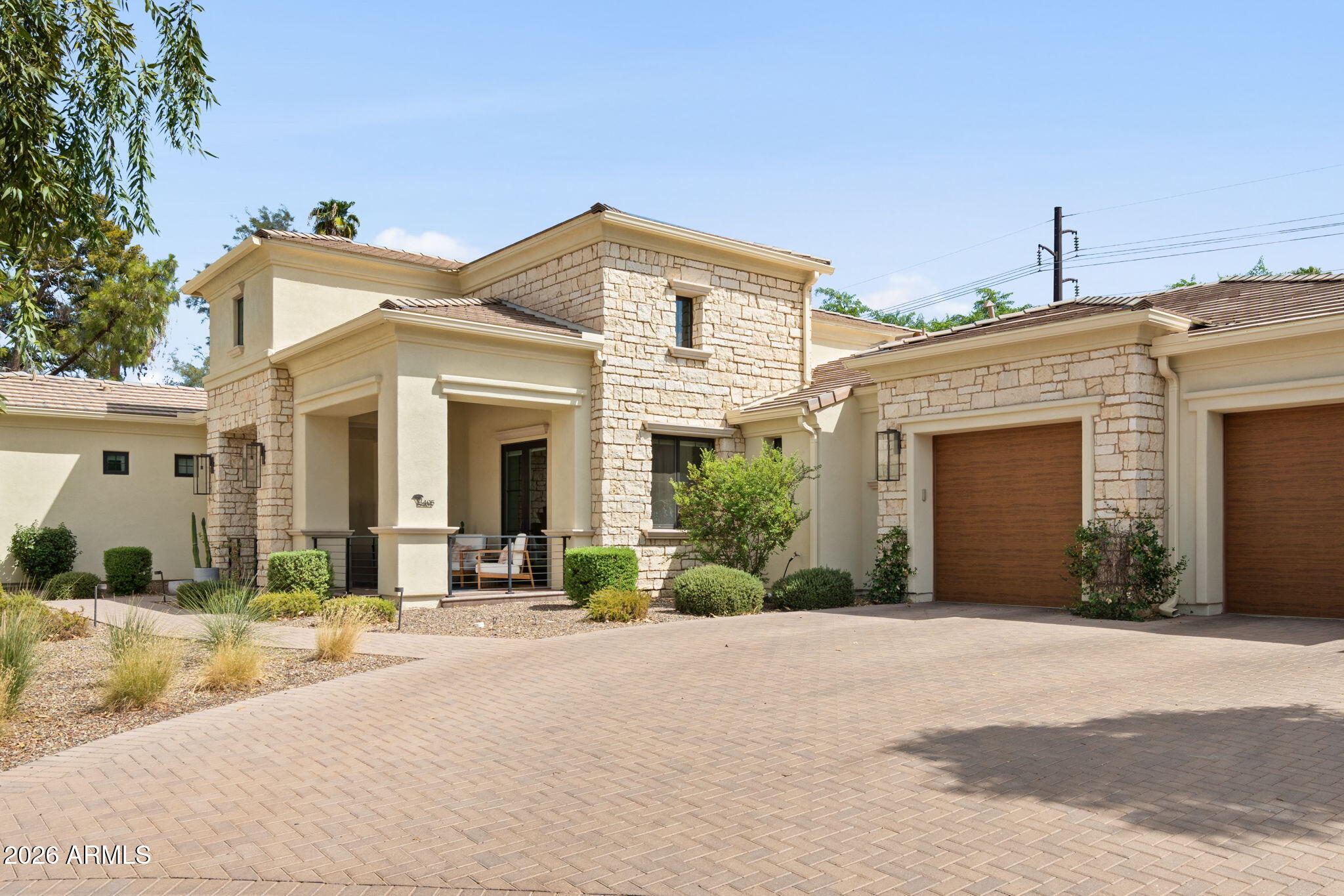 3405 N 39TH Place